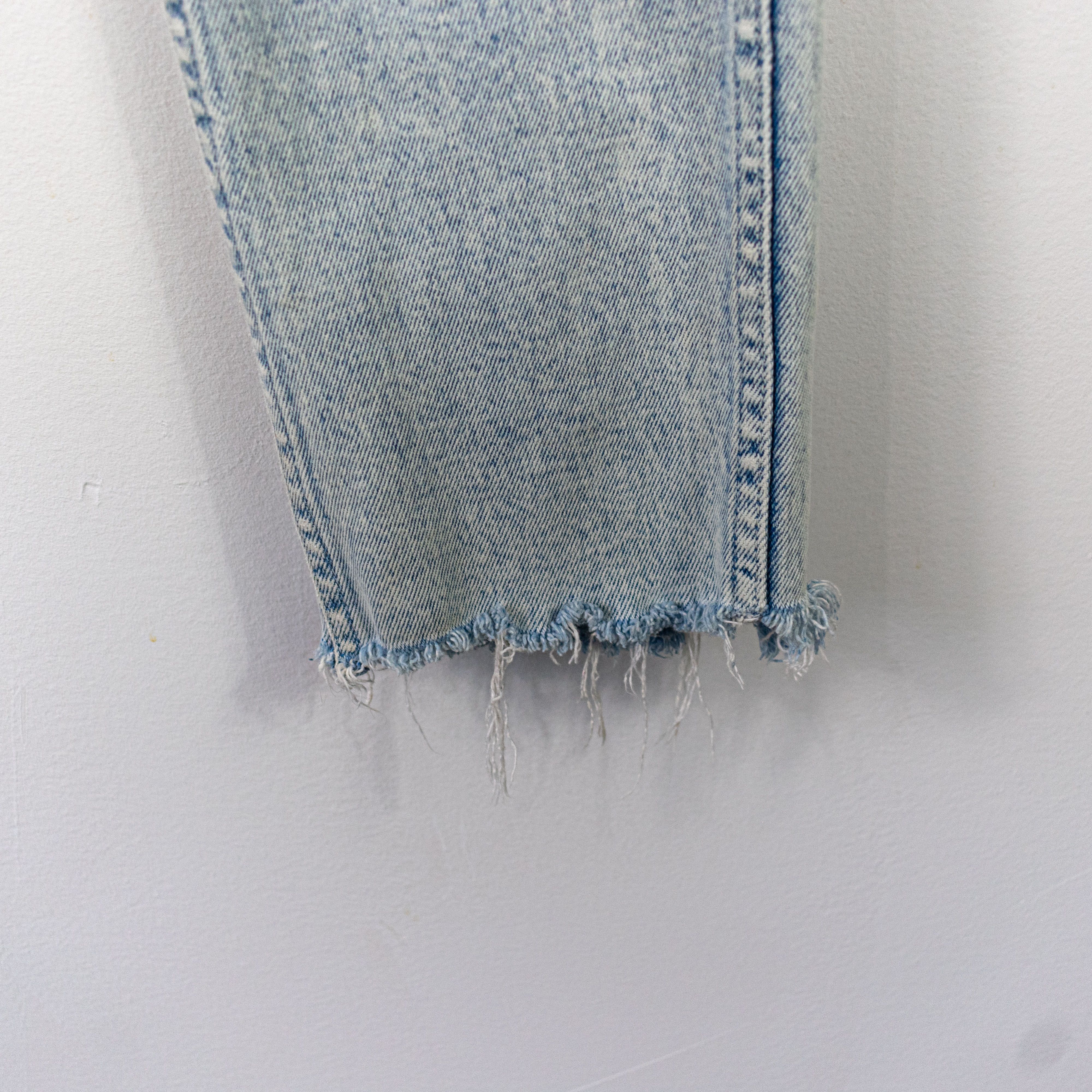 Levi's Levi's Line 8 Distressed Jeans Raw Hem Juniors Size 3 Size 32" / US 10 / IT 46 - 8 Thumbnail