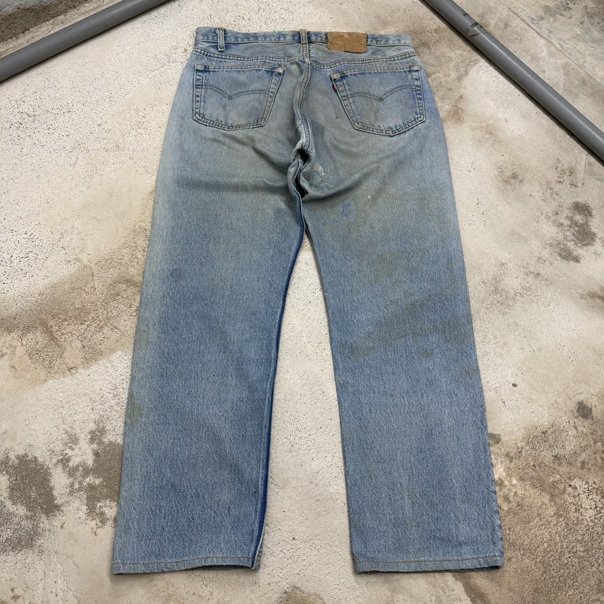 Levi's Vintage Levis 501 Buttonfly Distressed Repaired Denim Pants Size US 32 / EU 48 - 2 Thumbnail