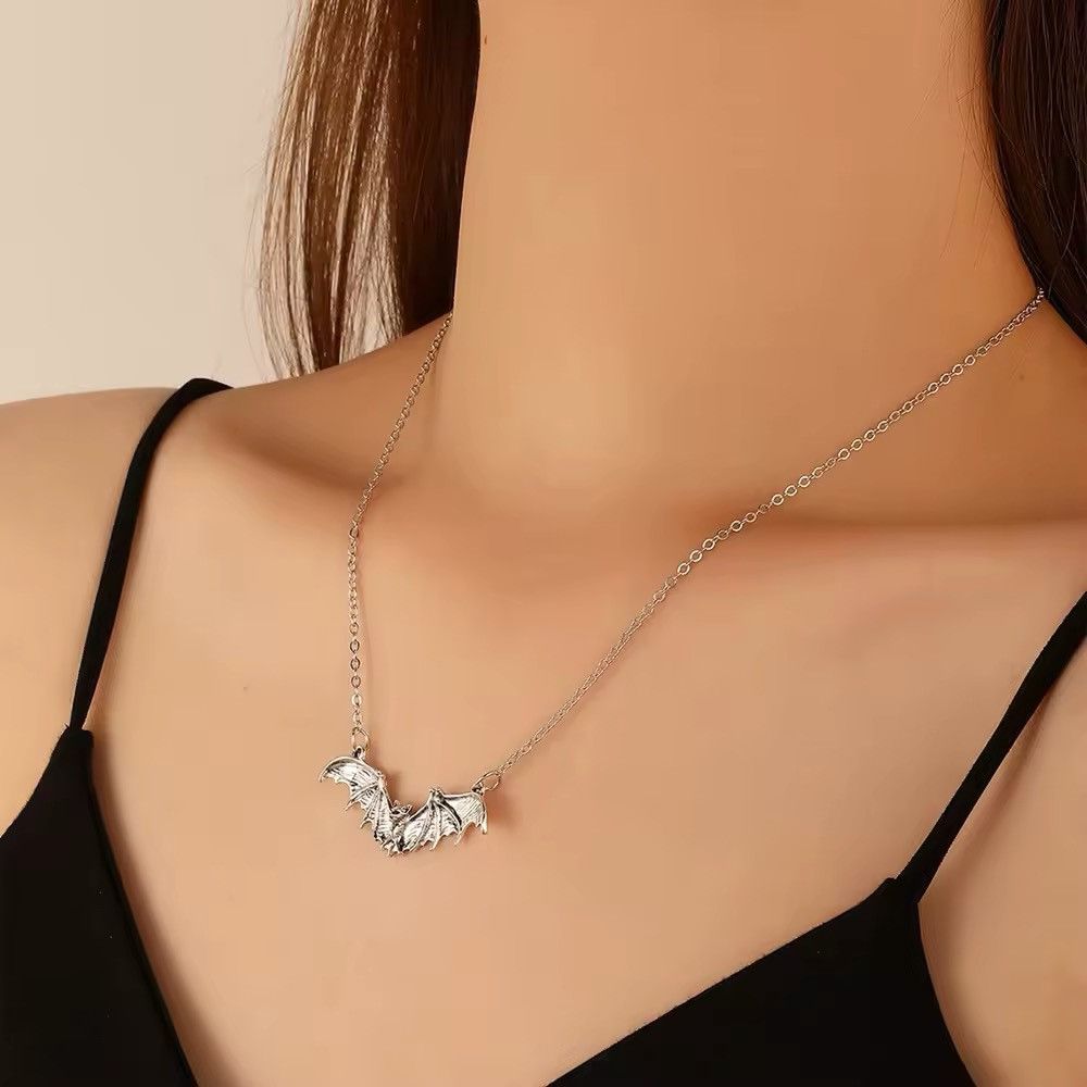 Vintage Gothic Punk Bat Chain Punk Necklace Size ONE SIZE - 4 Thumbnail