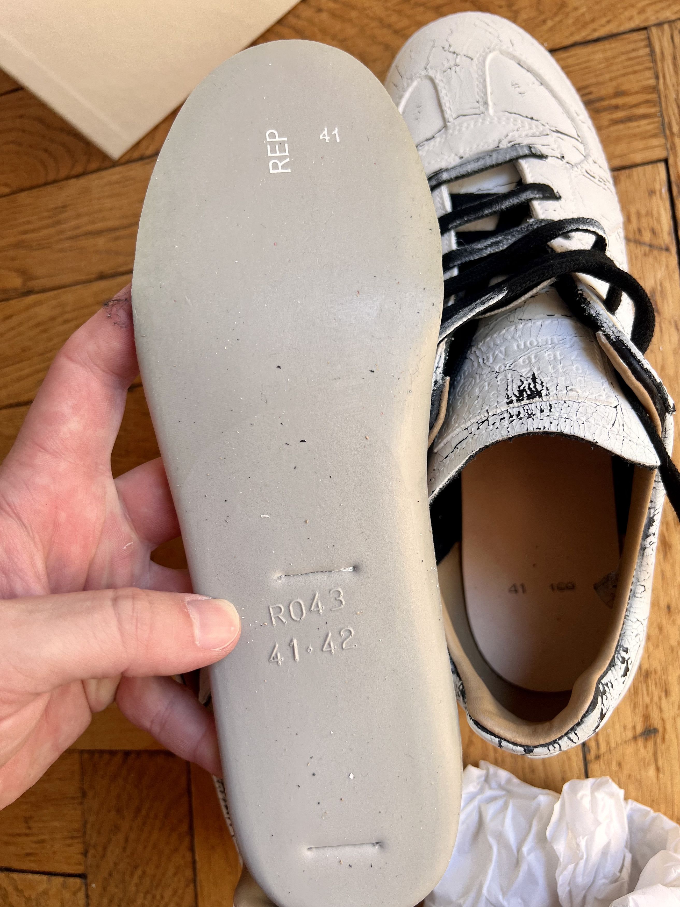 Maison Margiela Margiela Replica chipping white paint on black Size US 8 / EU 41 - 15 Thumbnail