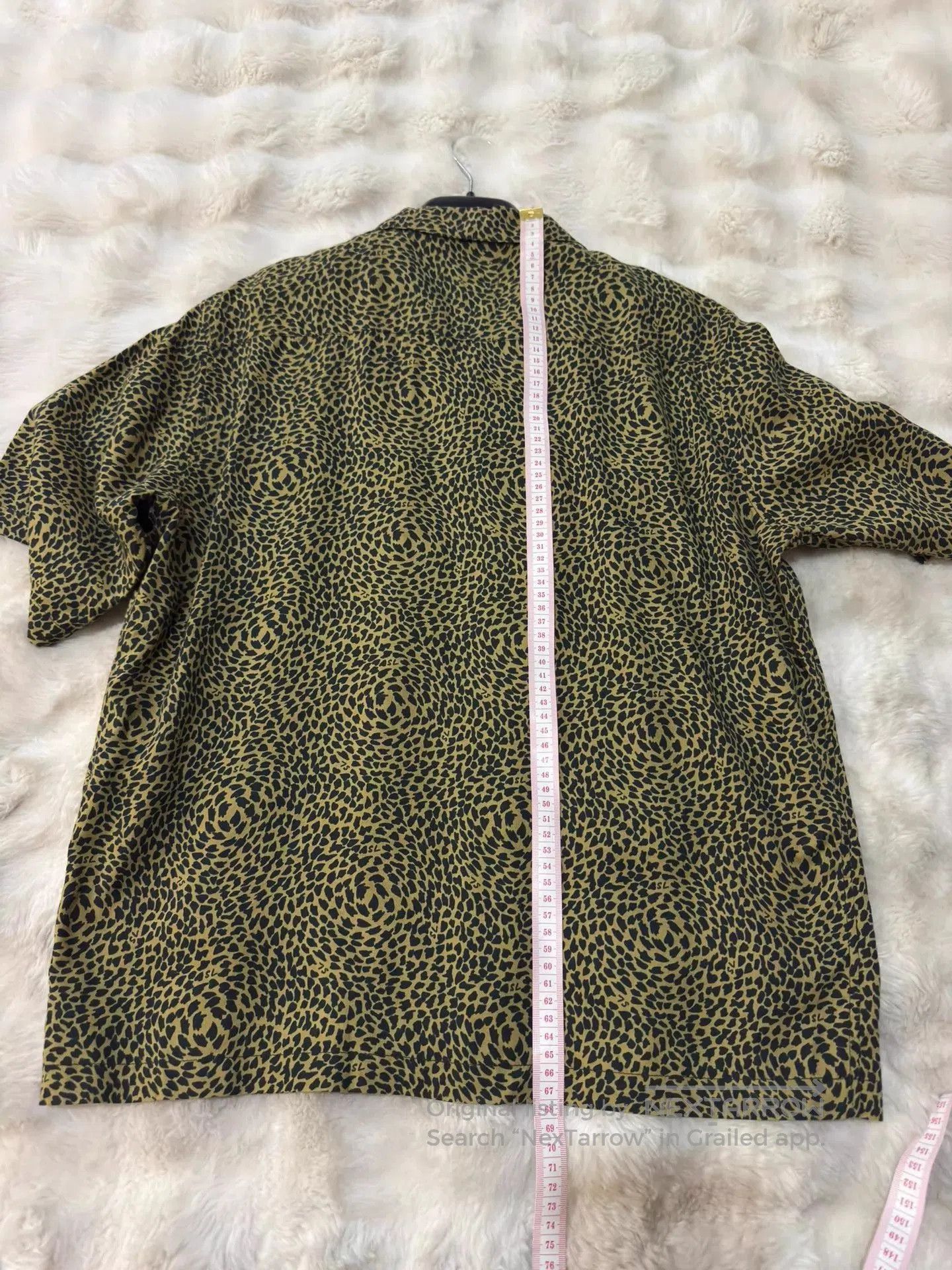 Yves Saint Laurent Multi Leopard Print Short Sleeve Button-Up Shirt. Size US M / EU 48-50 / 2 - 9 Thumbnail