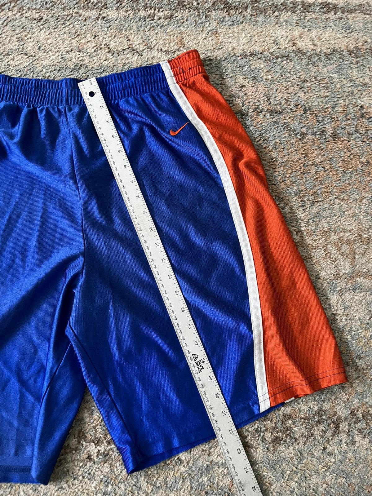 Nike × Vintage VTG Nike Gators Y2K Dazzle Shorts Large Rare NCAA 2000 Size US 32 / EU 48 - 6 Thumbnail