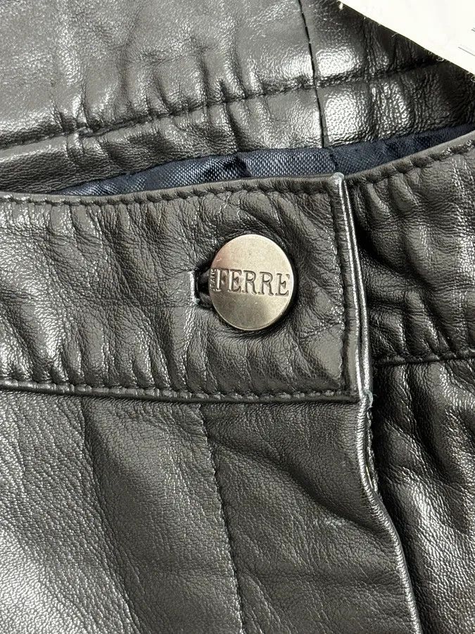 Gianfranco Ferre 2000s Gianfranco Ferré Black Leather Pants Size US 30 / EU 46 - 9 Thumbnail