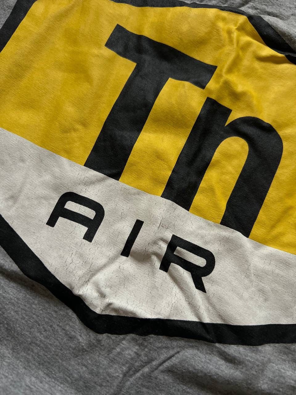 Nike Nike T-Shirt Mens TN Air Short Sleeve Crew Neck S Vintage Size US S / EU 44-46 / 1 - 4 Thumbnail