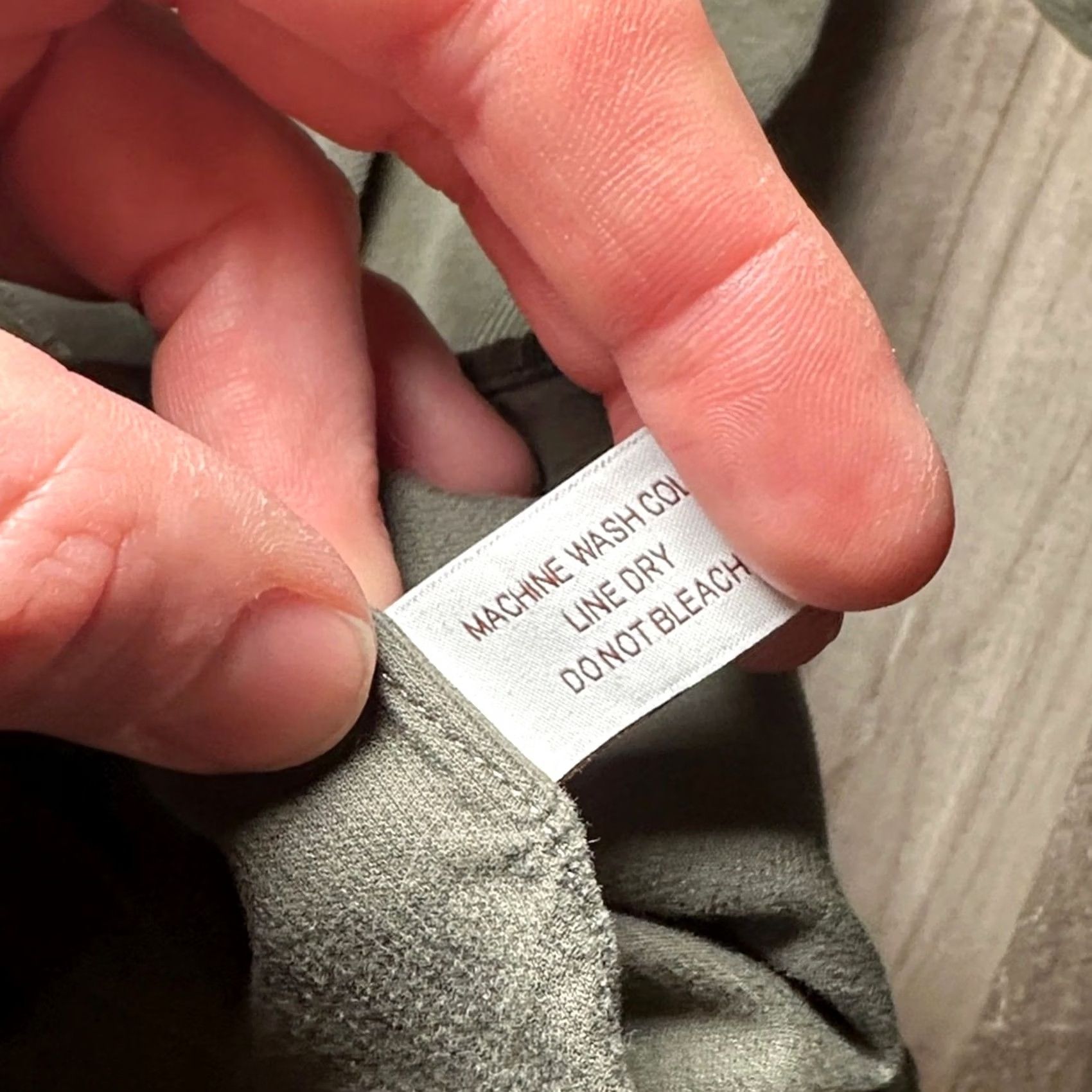 Hamilton Hamilton Olive Green Micro Corduroy Long Sleeve Button Shirt Medium Men Size US M / EU 48-50 / 2 - 7 Thumbnail