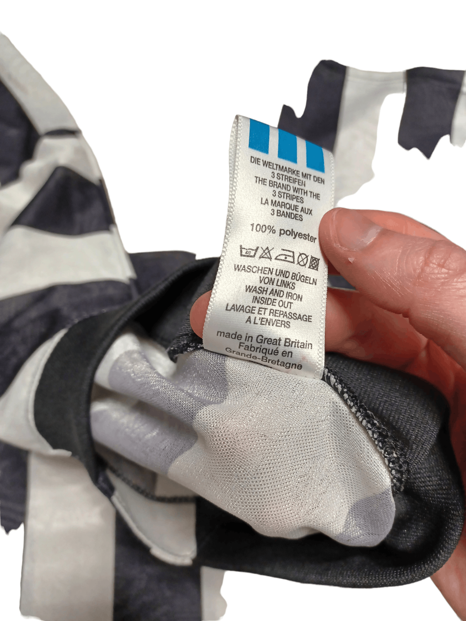 Adidas VINTAGE MADE IN GREAT BRITAIN ADIDAS JERSEY BIGLOGO Size US M / EU 48-50 / 2 - 5 Thumbnail