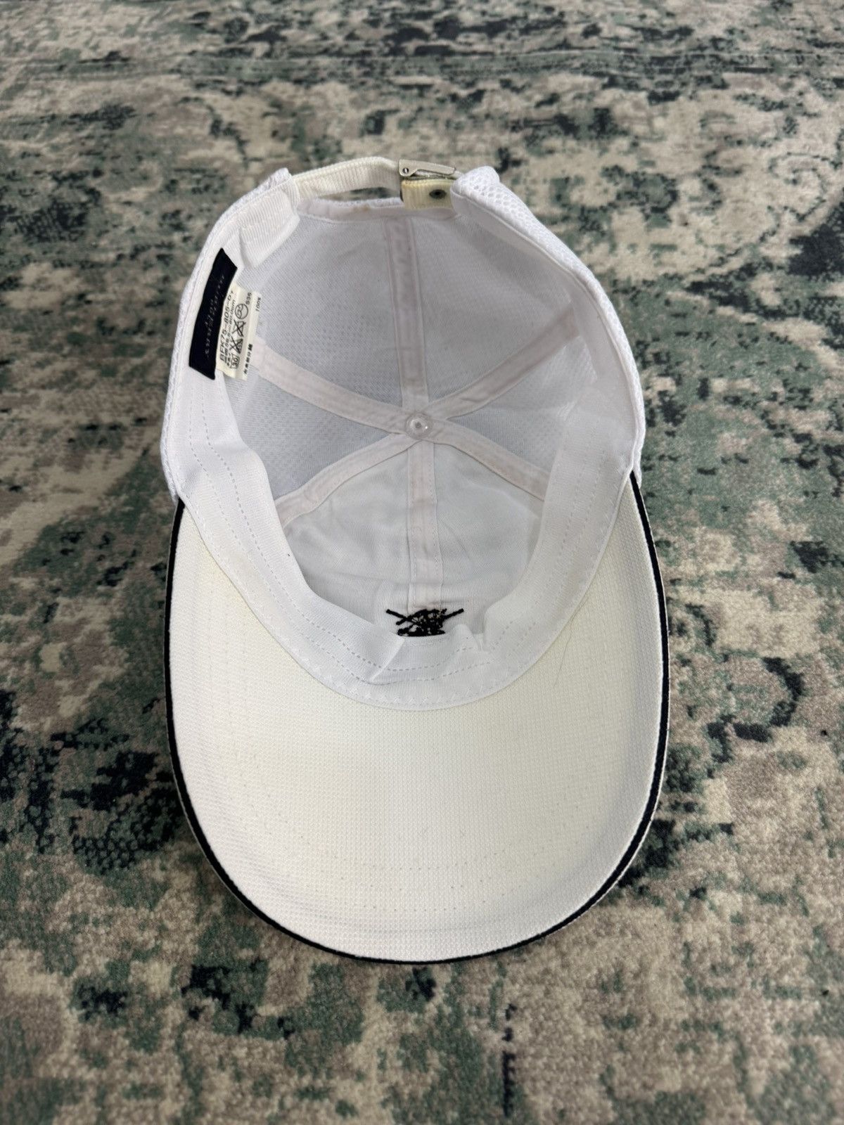 Burberry VINTAGE BURBERRY GOLD EMBROIDERED LOGO CAP HAT Size ONE SIZE - 6 Thumbnail