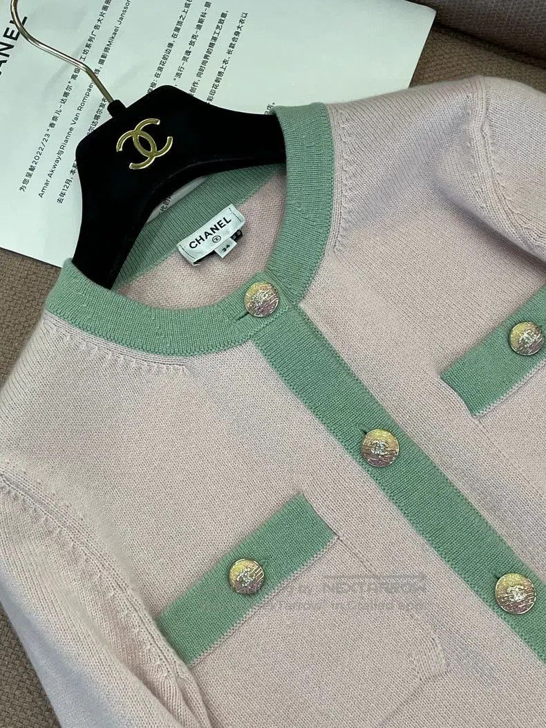 Chanel Chanel Pink Diamond Button Knit Cardigan. Size US XS / EU 42 / 0 - 5 Thumbnail