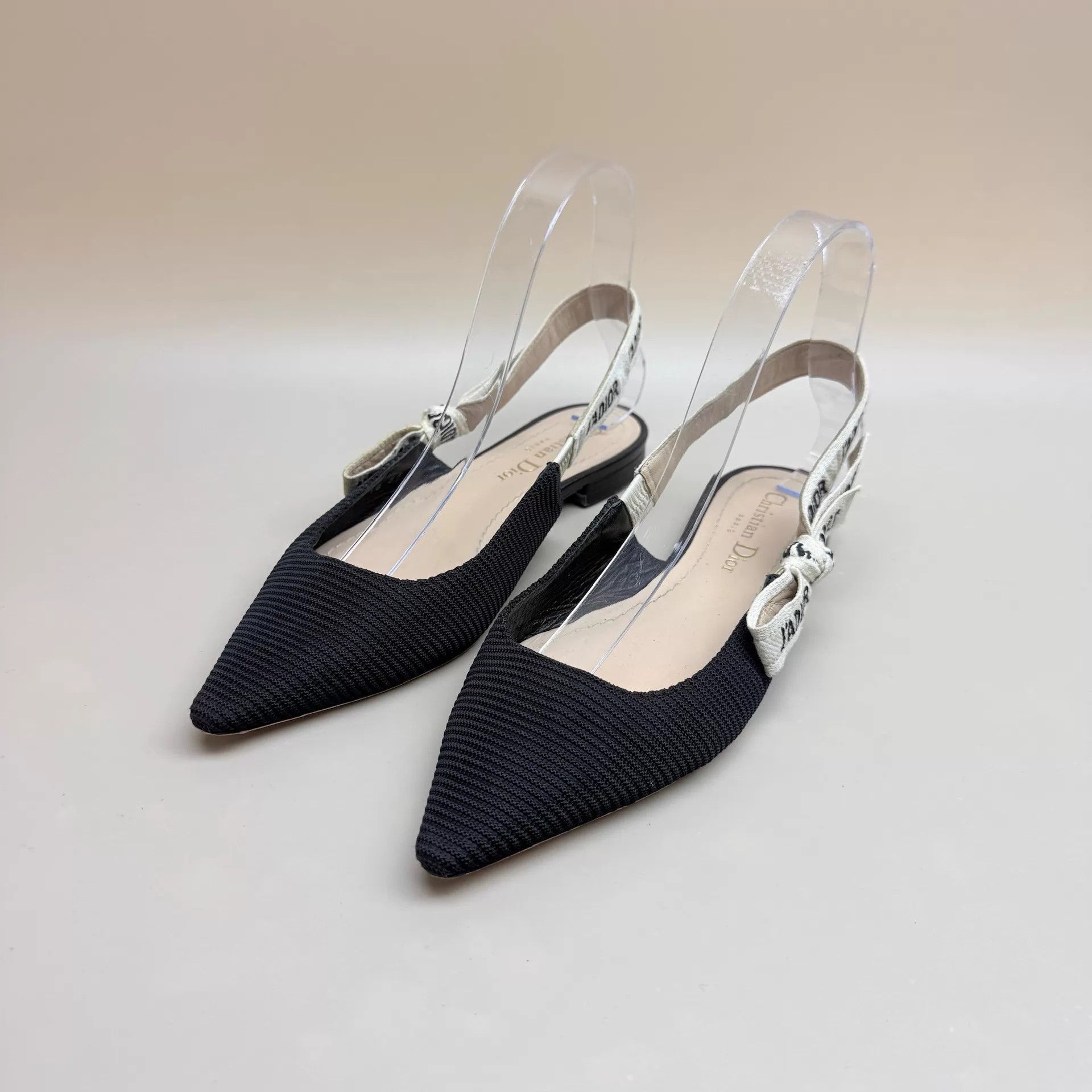 Dior Dior Black White Logo Embroidered Low Heel Pumps 35 Size US 4.5 / IT 34.5 - 1 Thumbnail