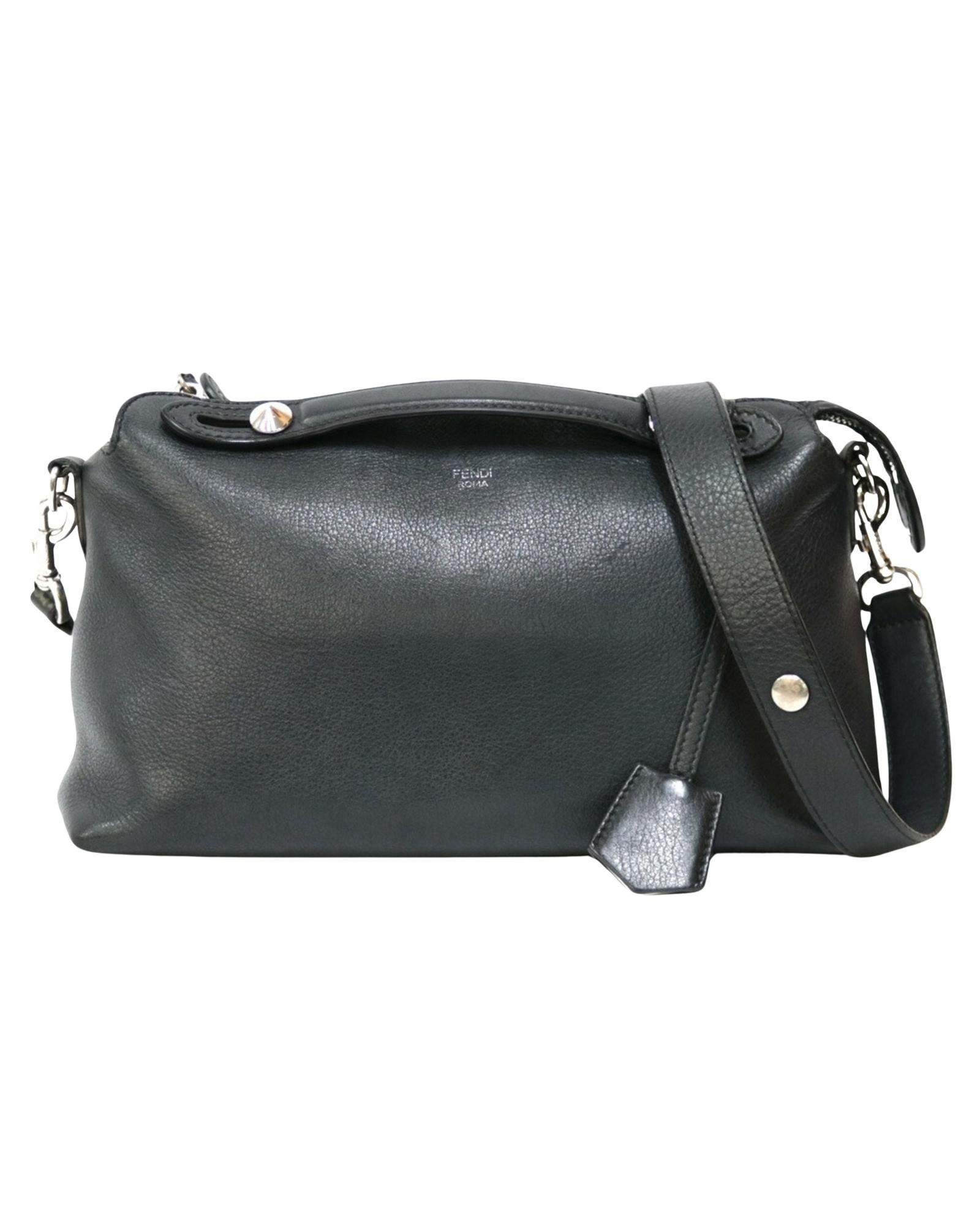 image of Fendi Sleek And Elegant Leather Handbag For Modern Women in Black