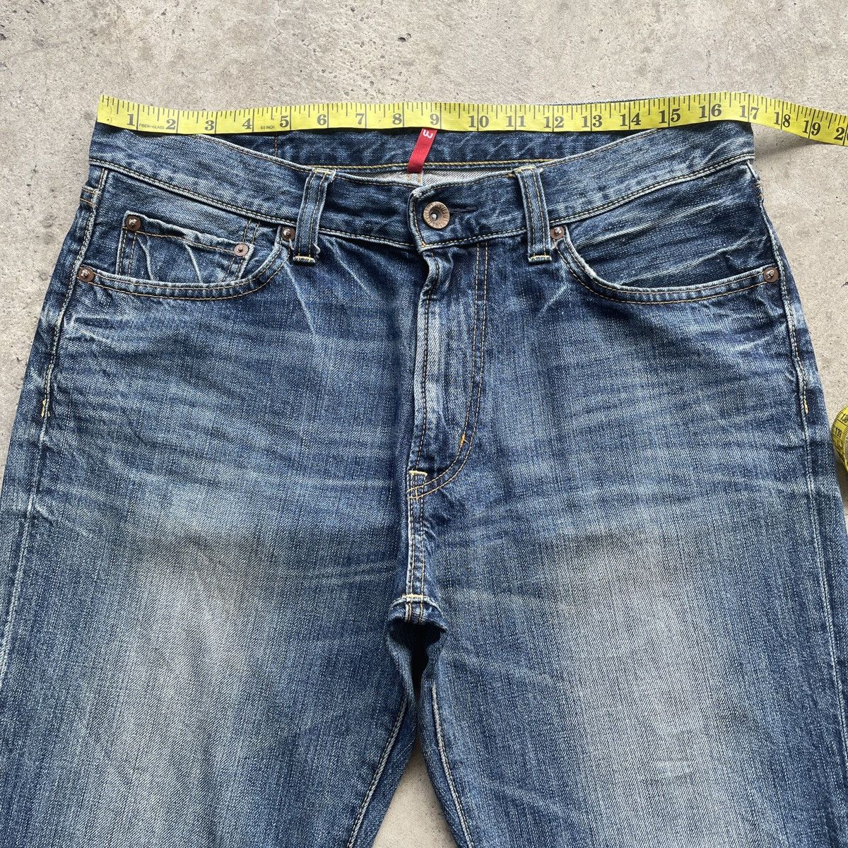 Japanese Brand Vintage Japanese Faded Denim Distressed Jeans Pants W34 Size US 34 / EU 50 - 5 Thumbnail