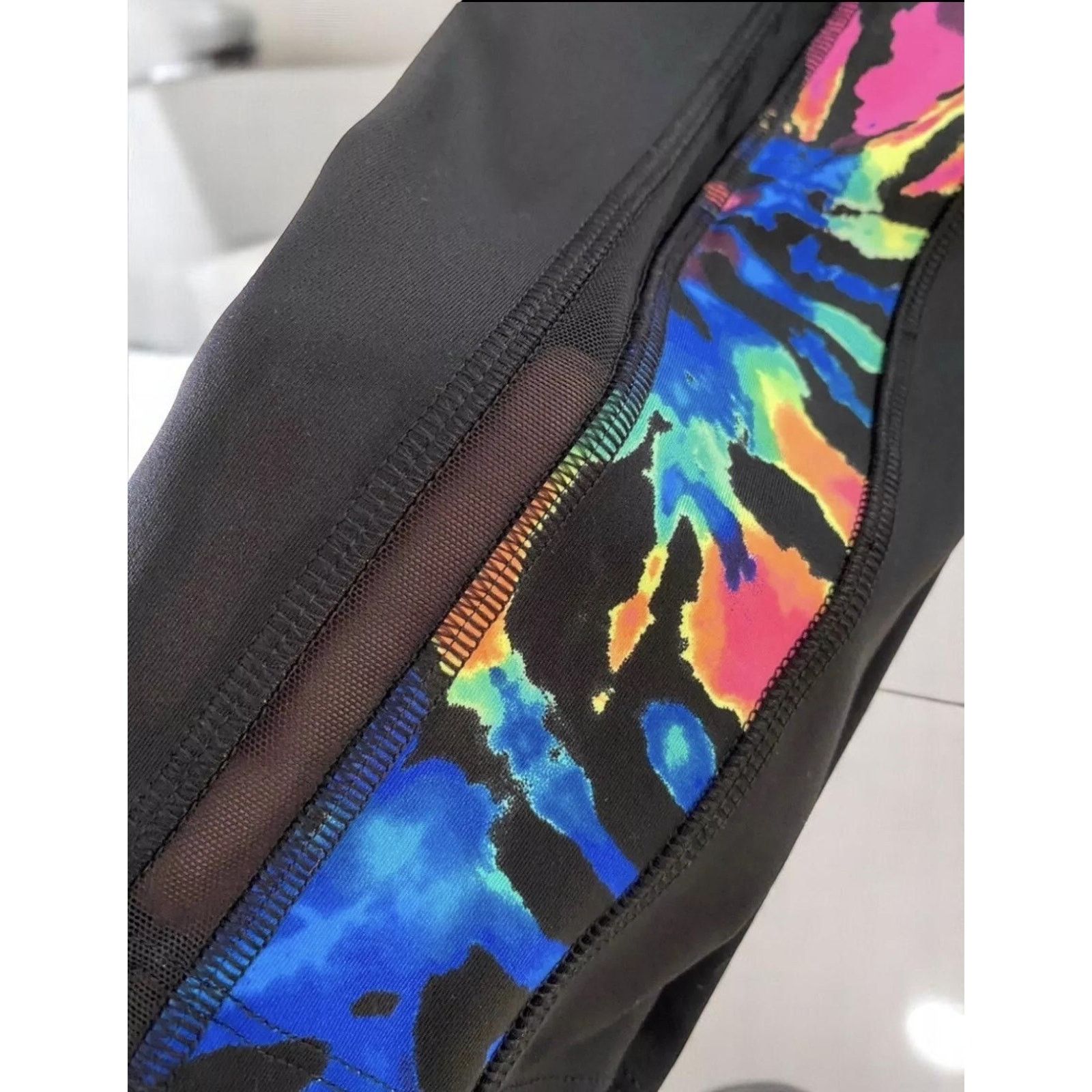 Pink NWT-Pink Victoria's Secret Rainbow Tie-Dye Leggings S|P Size 27" / US 4 / IT 40 - 5 Thumbnail