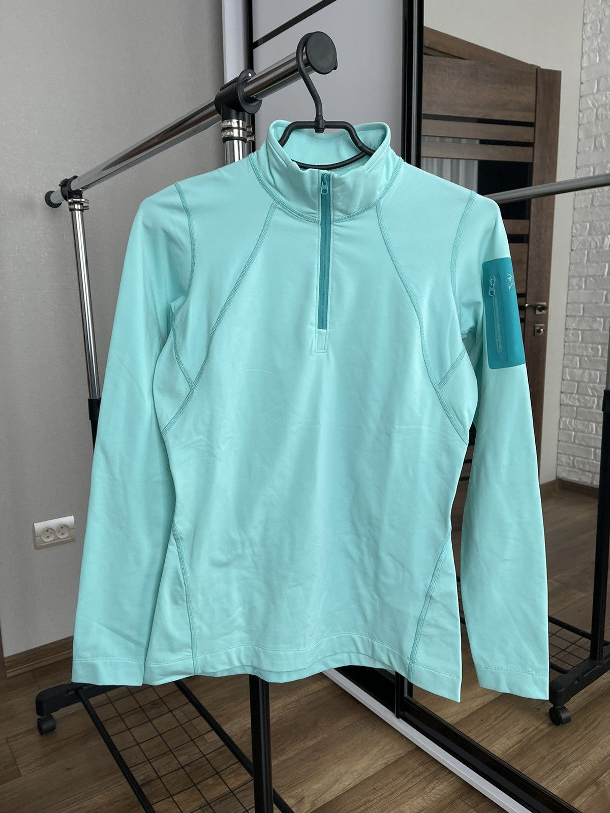 Arc'teryx Arcteryx Womens Fleece Sweatshirt 1/4 Zip Size M / US 6-8 / IT 42-44 - 3 Thumbnail