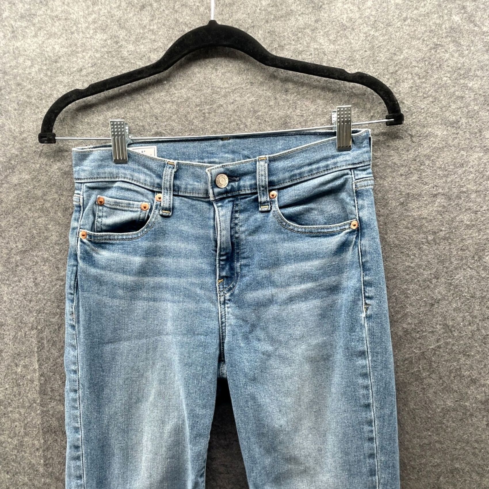 Gap Gap Classic Straight Mid Rise Jeans Womens 4 / 27 Blue Medium Wash Stretch Size 27" / US 4 / IT 40 - 3 Thumbnail