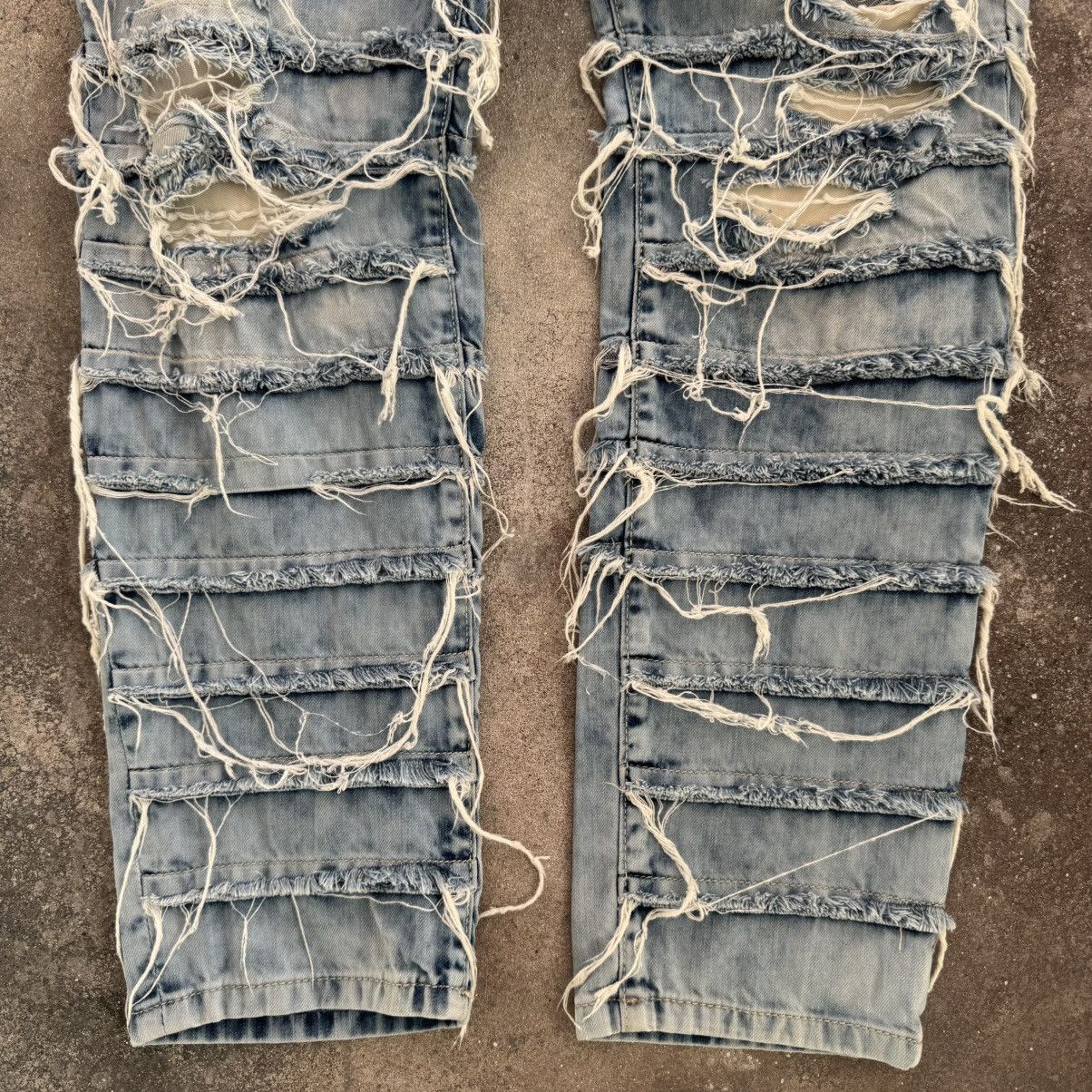 Japanese Brand Amazing Vintage Distressed Jeans (Amiri Style) Size 30" / US 8 / IT 44 - 6 Thumbnail
