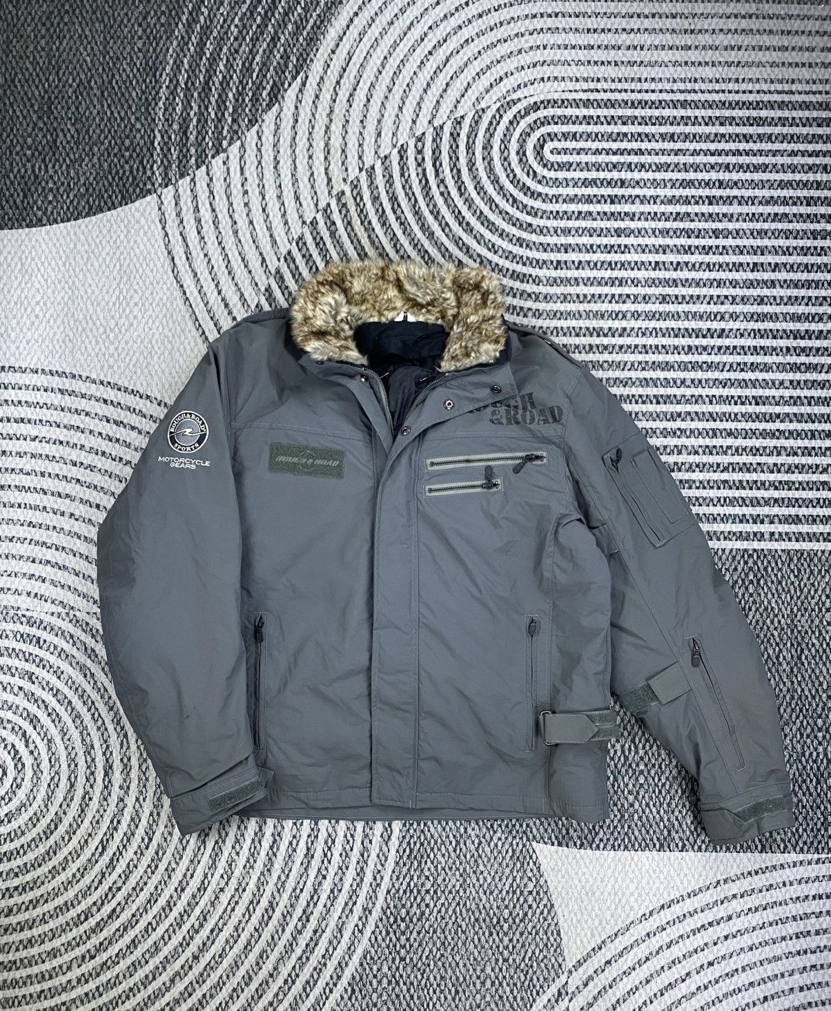 ICON Motorsports 🔥Rough & Road Motorcycle Gear Fur Collar Riding Jacket Size US L / EU 52-54 / 3 - 6 Thumbnail