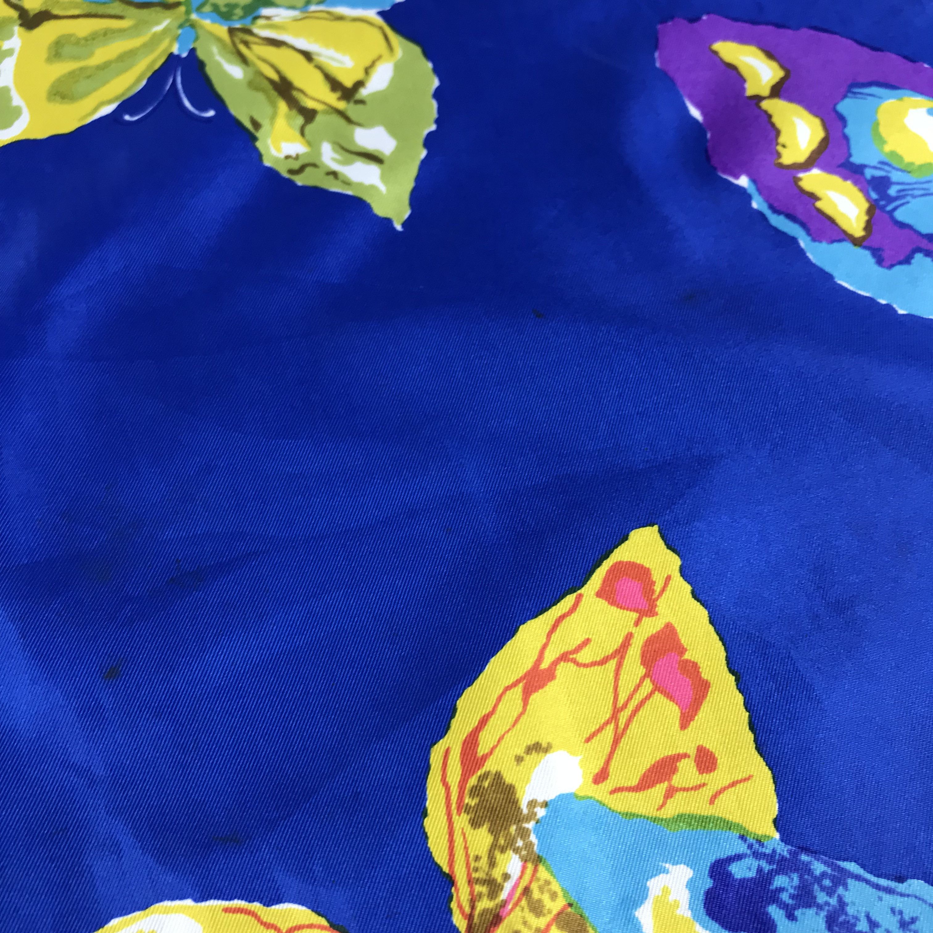 Vintage Vintage Butterflies Silk Scarf M151 Size ONE SIZE - 4 Thumbnail
