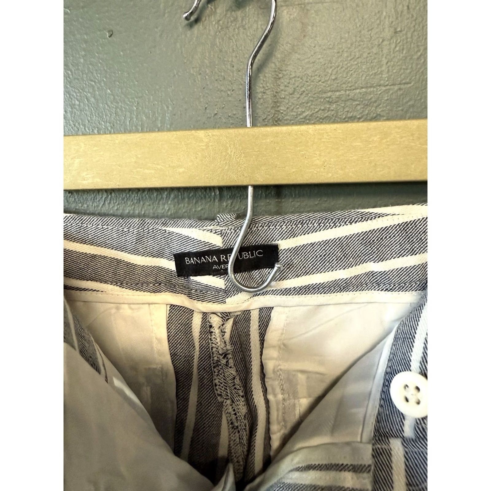 Banana Republic Banana Republic Avery Chino Pants Womens Size 2 Reg Blue Striped Cropped Size 26" / US 2 / IT 38 - 3 Thumbnail