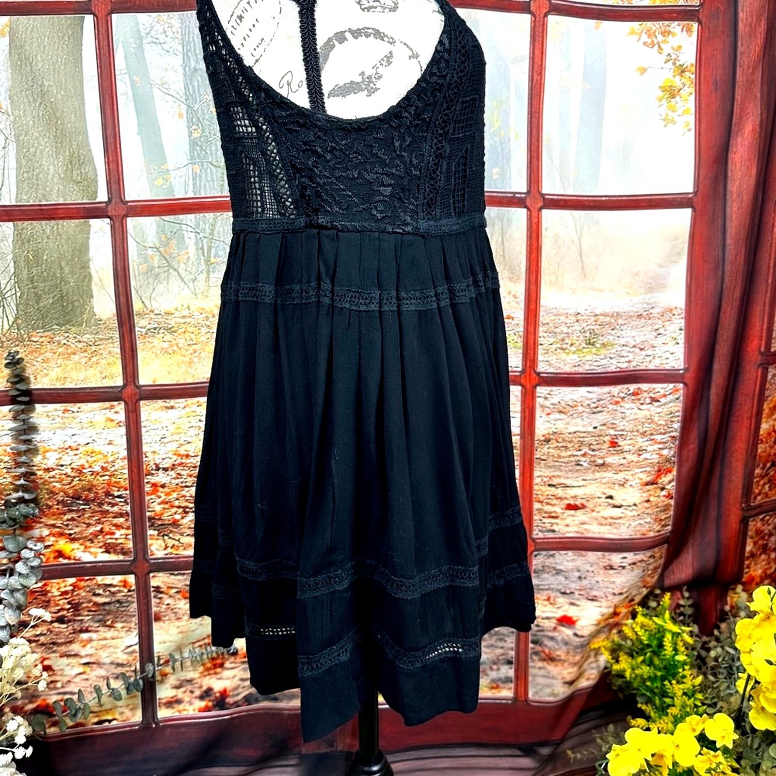 Free People Free People Emily Crocheted Illusion Little Black Dress S Size S / US 4 / IT 40 - 11 Thumbnail