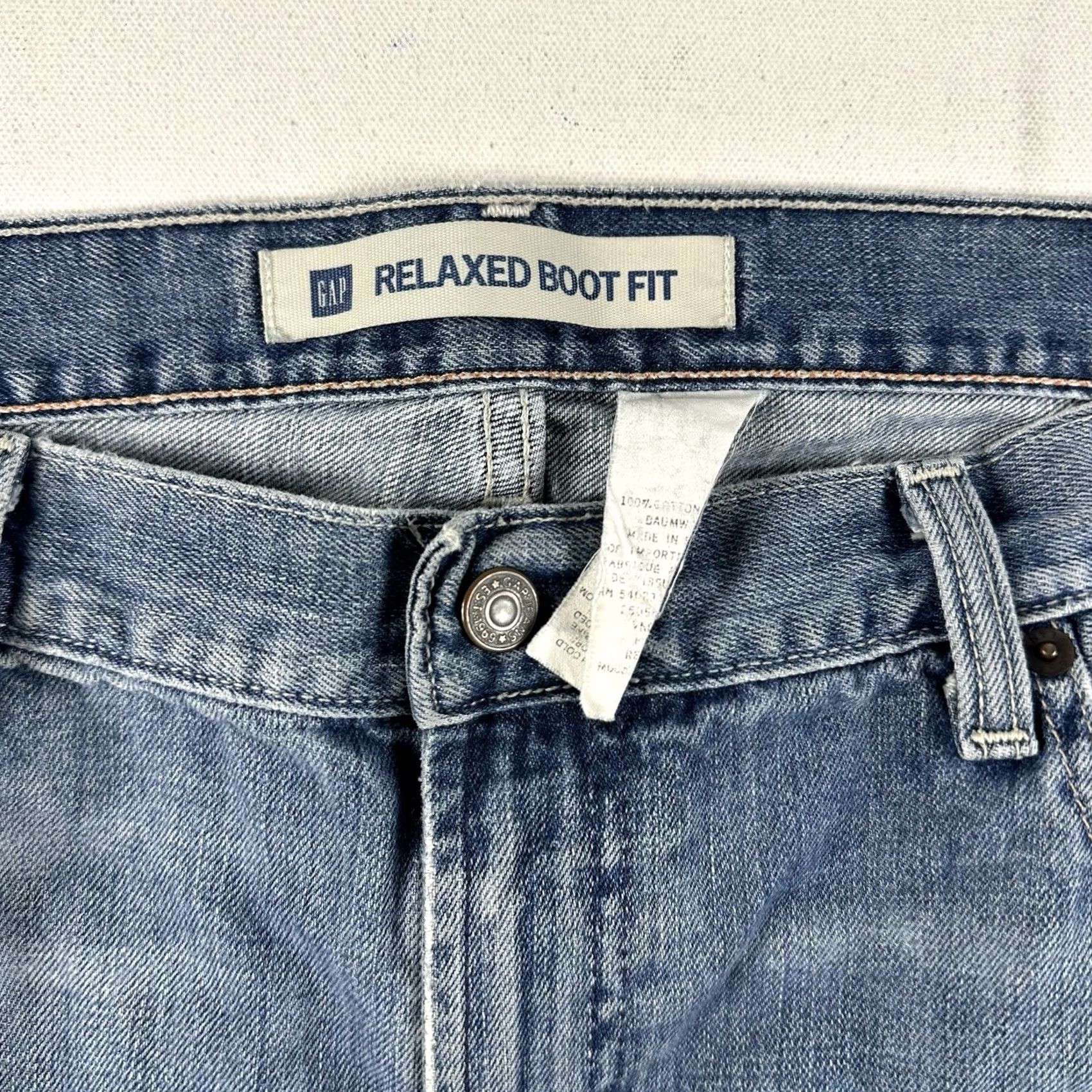 Gap VINTAGE Gap Jeans Men 40x28 Mid Relaxed Boot Fit 100% Cotton Light Wash Size US 40 / EU 56 - 6 Thumbnail