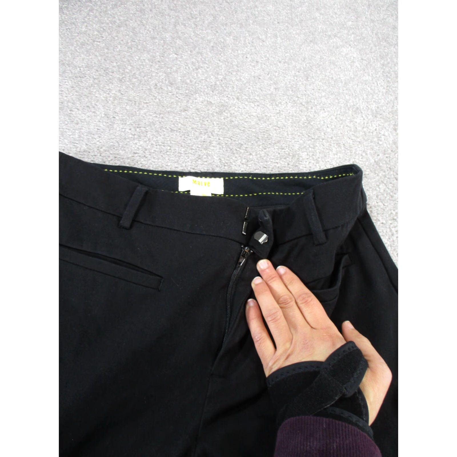 Anthropologie VINTAGE Maeve Anthropologie Dress Pants Womens 4 Black Straight Leg Adult Regular Knit Flat Front Solid 90s Mens Womens? Size 27" / US 4 / IT 40 - 3 Thumbnail