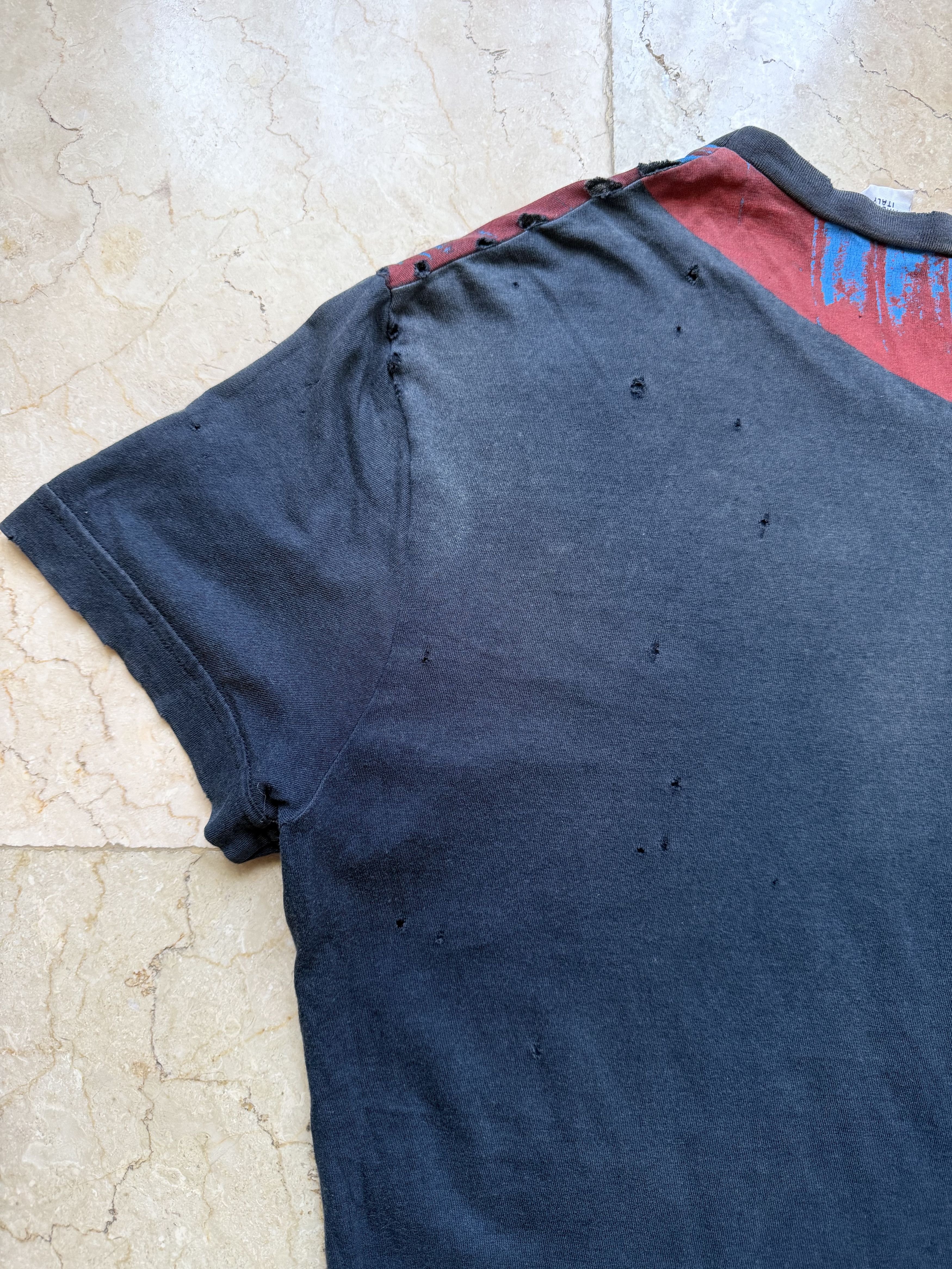 John Galliano John Galliano Distressed Graphic Tee “Do It In The Dirt” Size US M / EU 48-50 / 2 - 3 Thumbnail