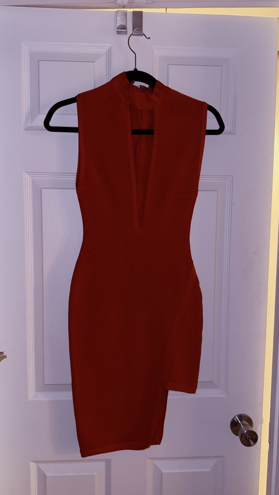 House of CB Miss Circle Keyhole Dress Size XS / US 0-2 / IT 36-38 - 5 Thumbnail