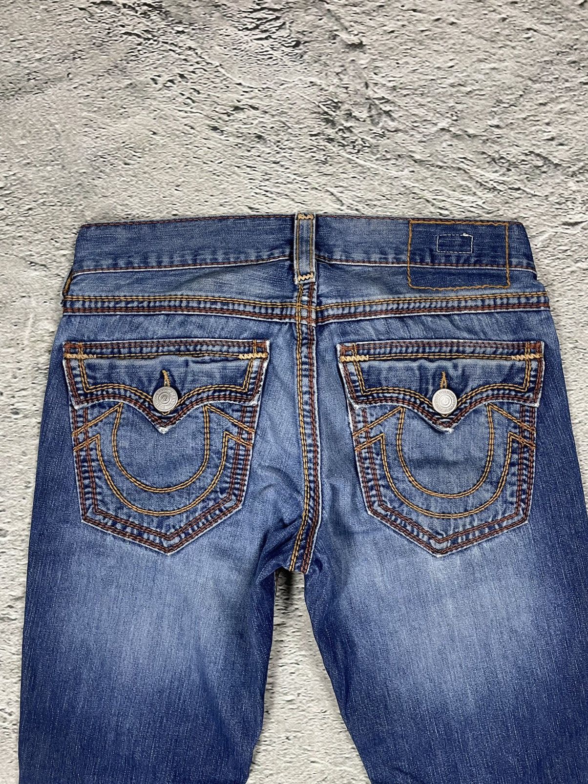 True Religion True Religion vintage blue jeans brown stitching Ricky QT Size US 31 - 2 Thumbnail