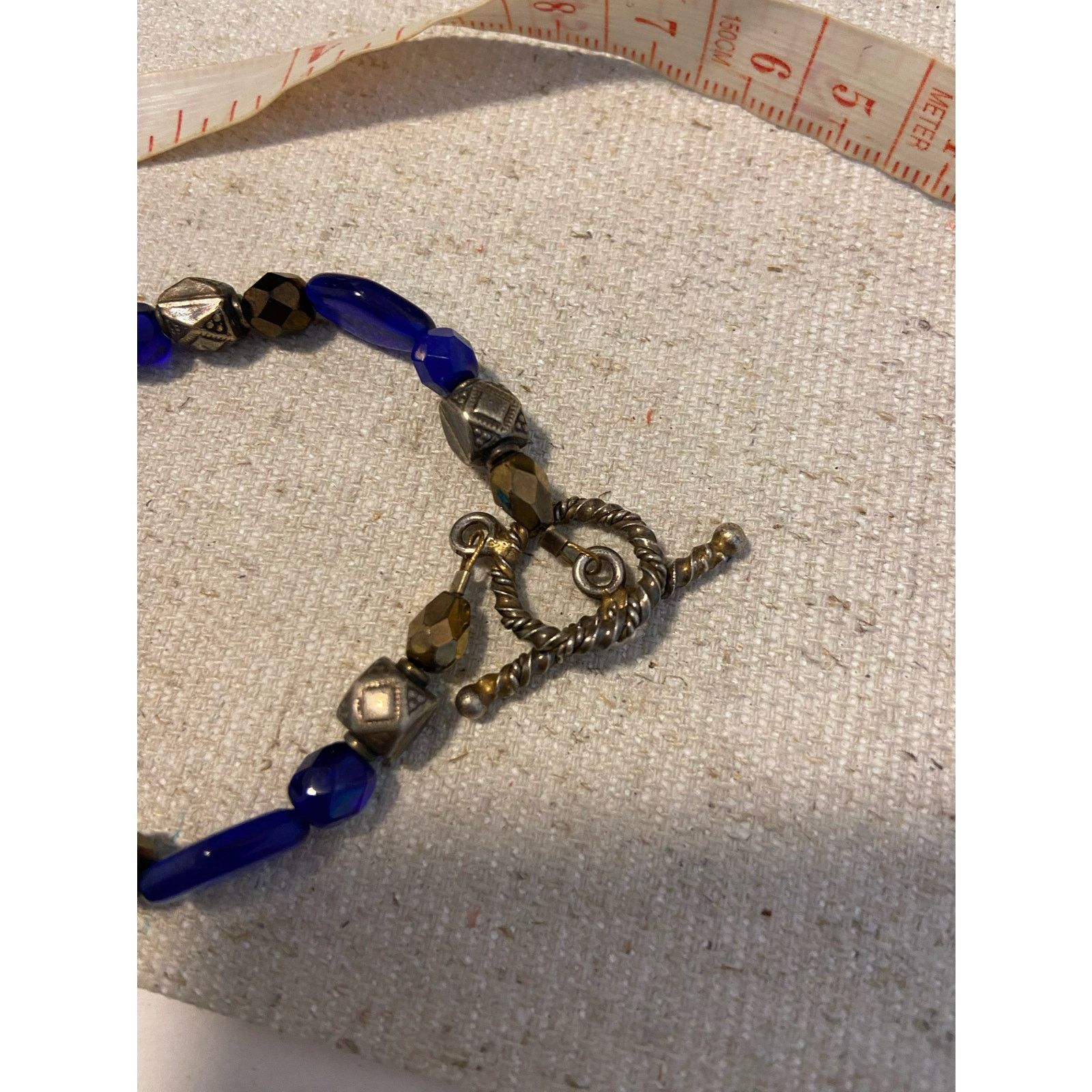 Handmade blue bead bracelet with toggle clasp Size ONE SIZE - 4 Thumbnail