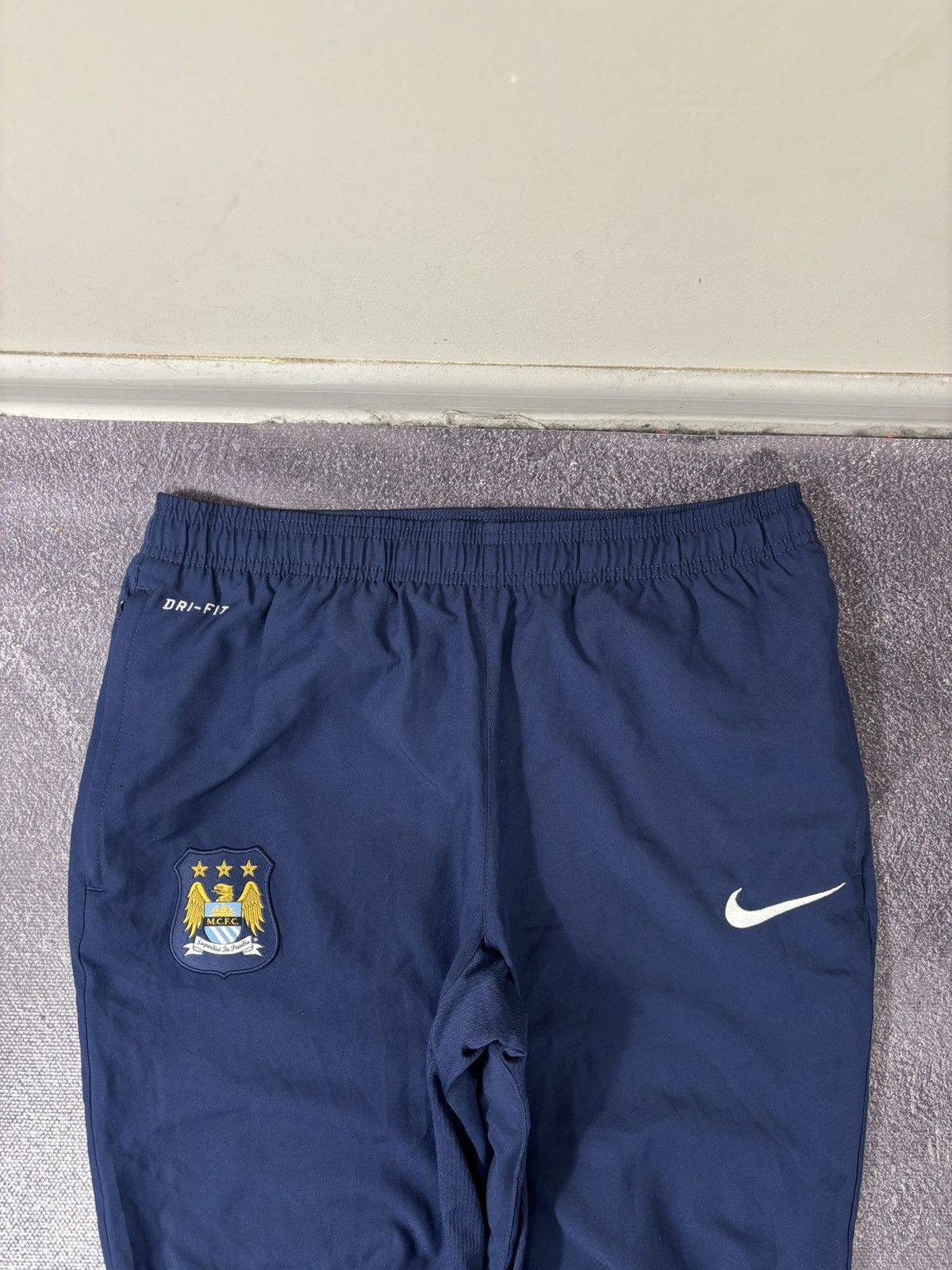 Nike Nike Manchester City Y2K Dri-Fit Navy Blue Hype Track Pants Size US 30 / EU 46 - 8 Thumbnail