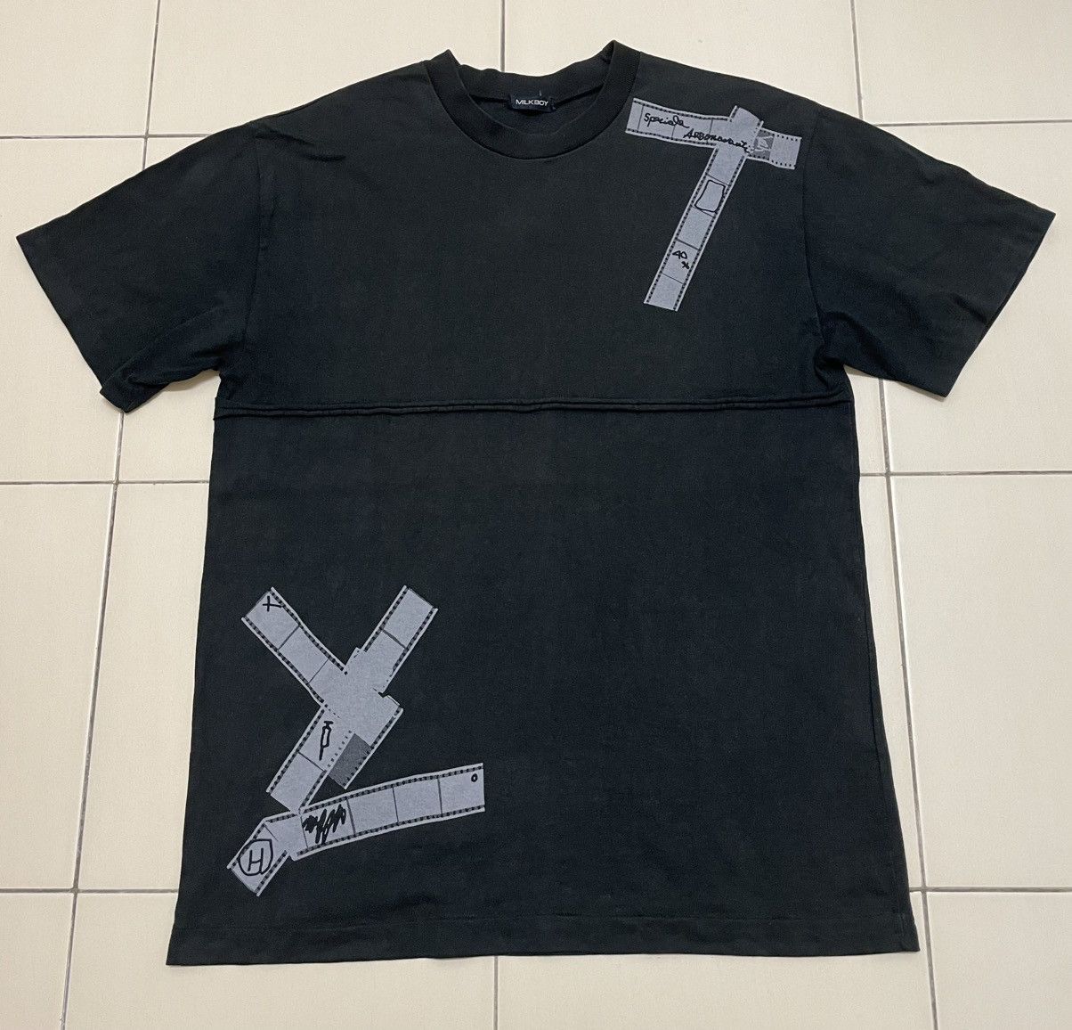 Japanese Brand Vtg 90s Milkboy Japan Punk Streetwear Tshirt Size US M / EU 48-50 / 2 - 1 Thumbnail