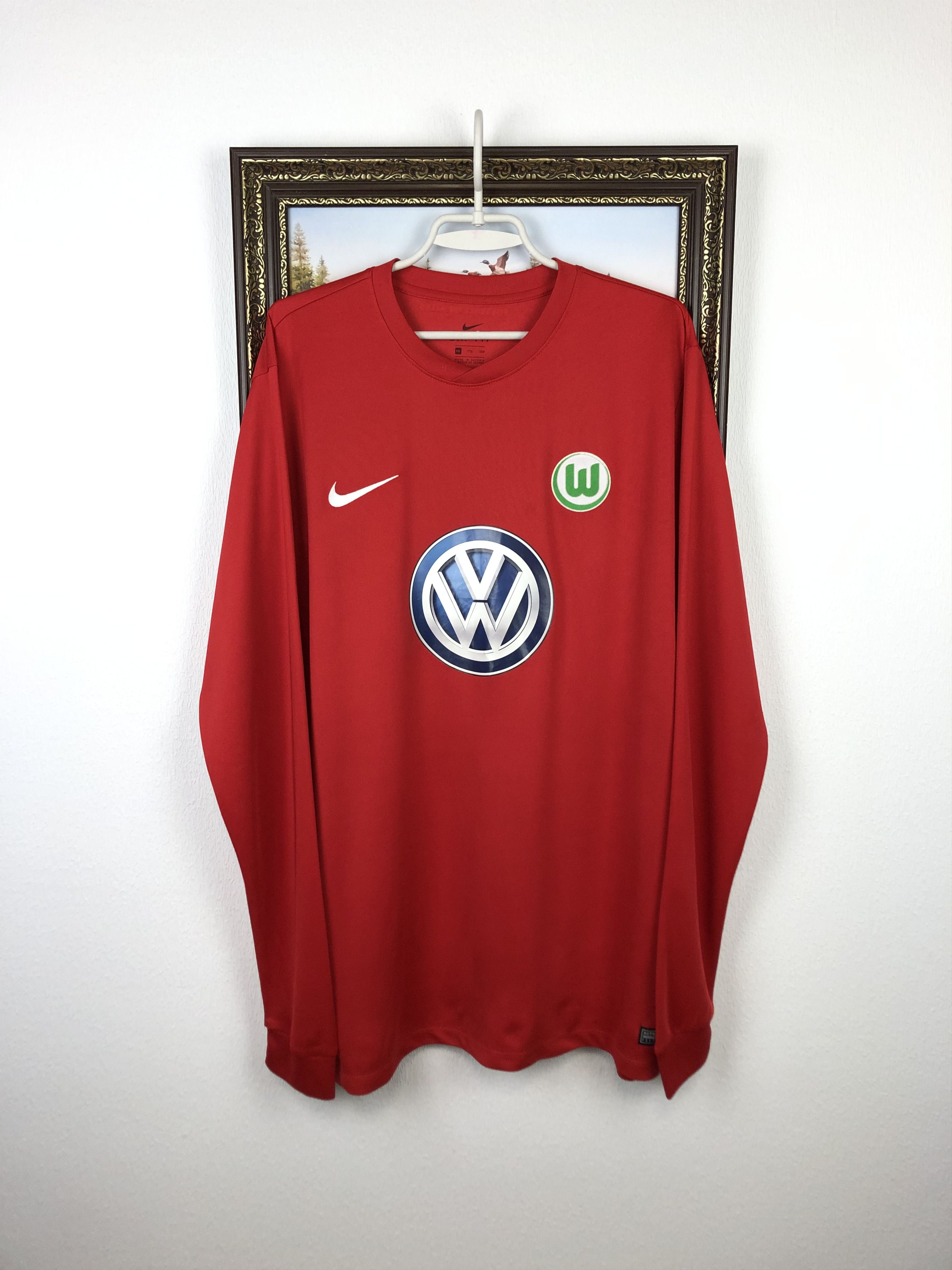 Nike VfL Wolfsburg Goalkeeper football shirt 2016 Soccer Nike Size US XXL / EU 58 / 5 - 1 Thumbnail