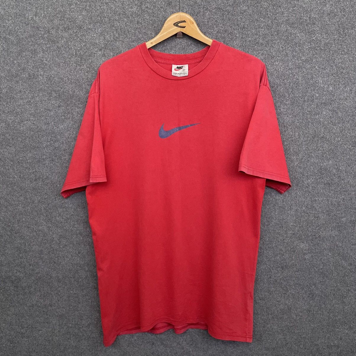 Nike × Vintage 90s Nike Centre Swoosh T Shirt Big Swoosh At The Back Size US L / EU 52-54 / 3 - 1 Thumbnail