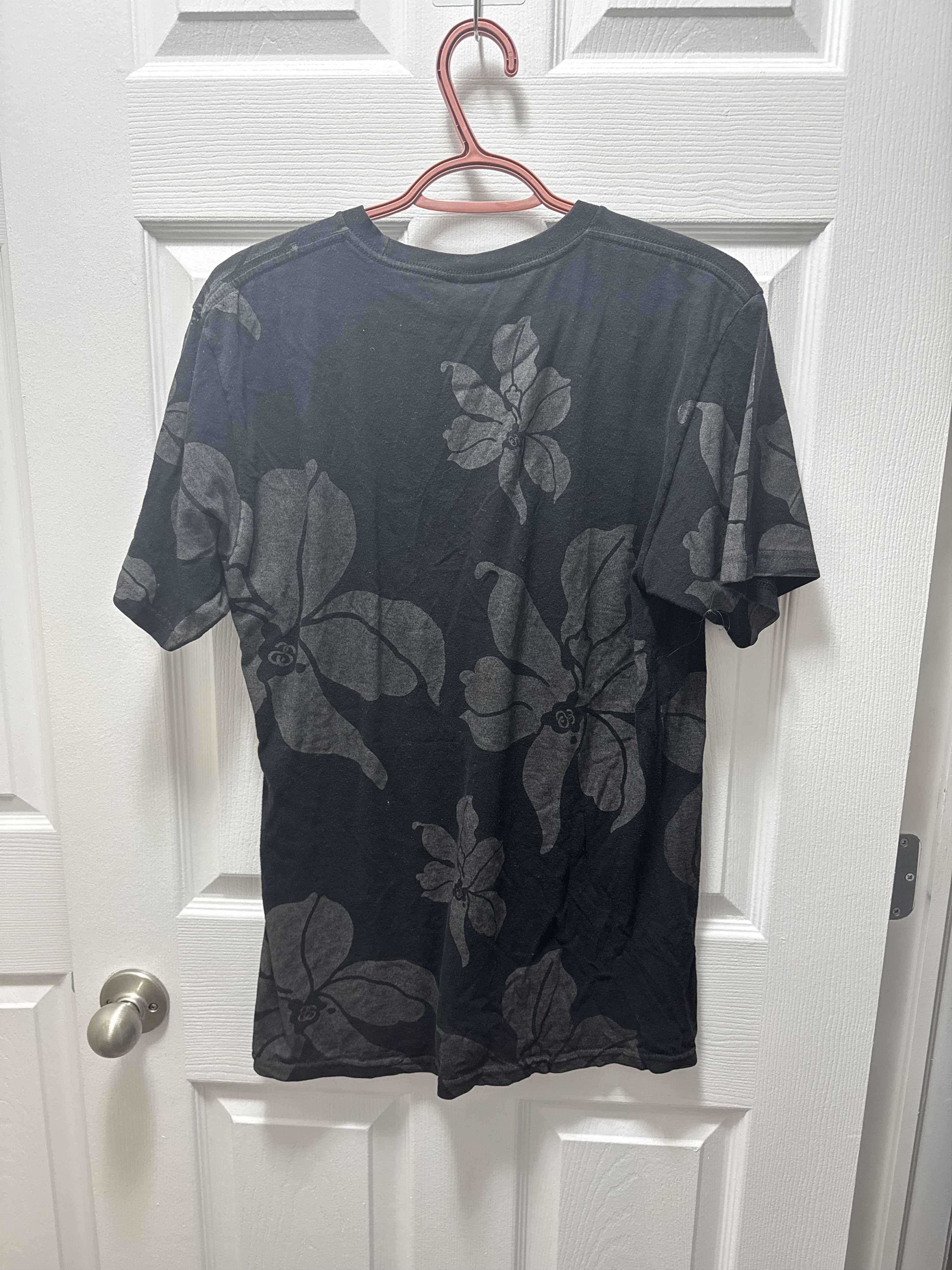 Stussy × Vintage Stussy N4 Vintage Skate Shirt Flower Floral Distressed Size US M / EU 48-50 / 2 - 4 Thumbnail