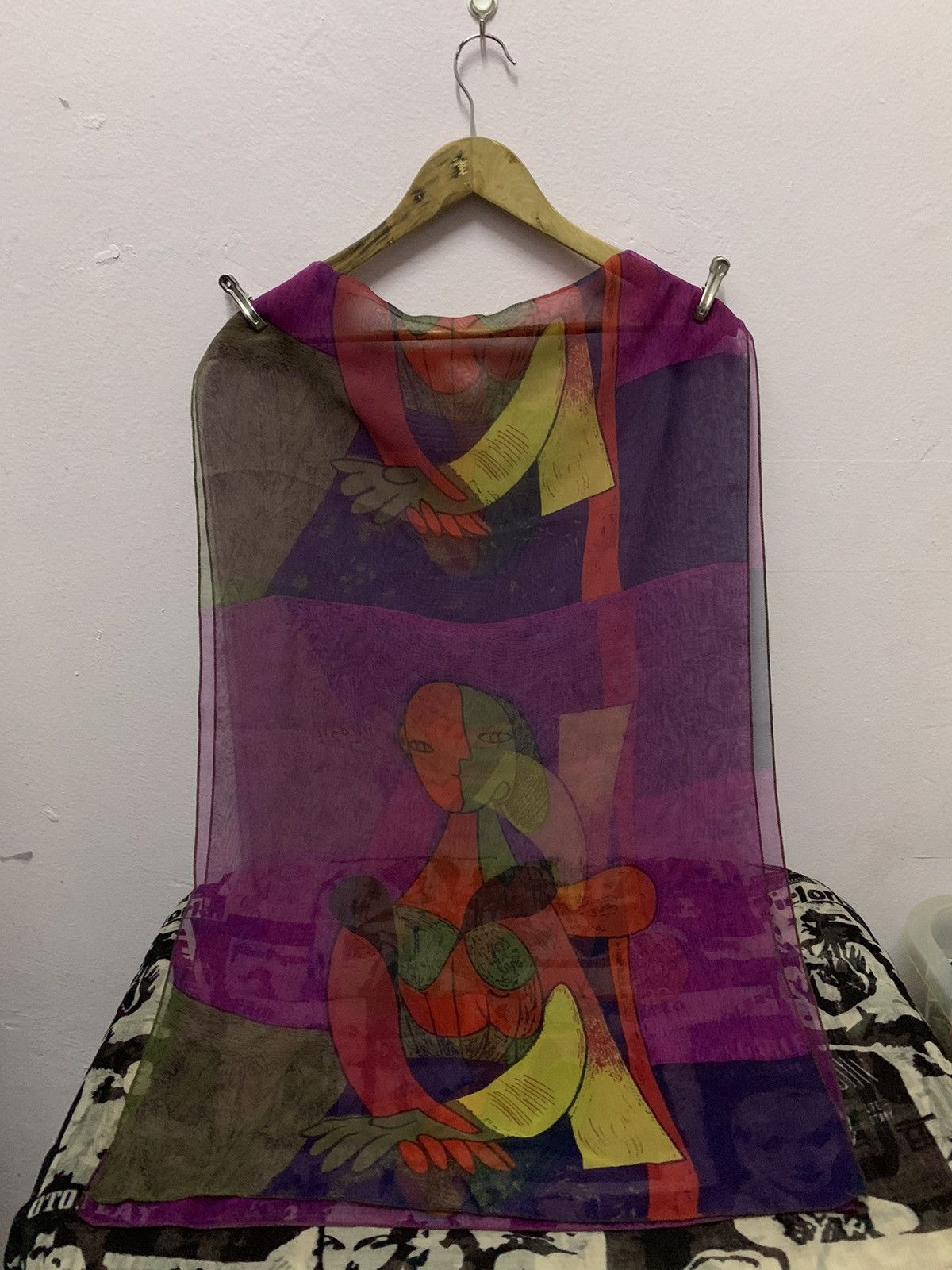 Paloma Picasso 💥Vintage Picasso Ovp Scarf Size ONE SIZE - 1 Thumbnail
