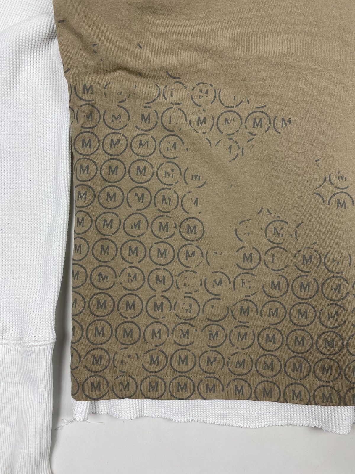 Nike × Vintage 00’s Vintage Nike Layered Metropolitan Oval L/S T-Shirt Size US L / EU 52-54 / 3 - 10 Thumbnail