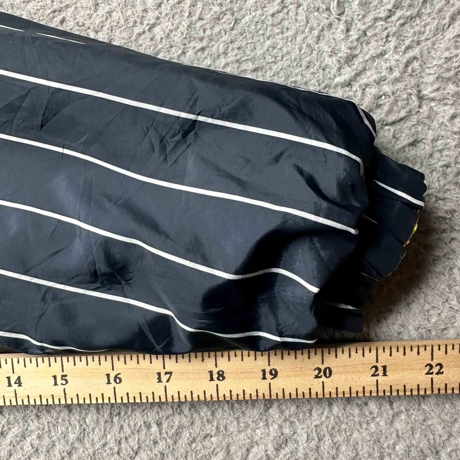 Karl Kani Karl Kani Reversible Pinstripe Windbreaker Jacket Men Medium Size US M / EU 48-50 / 2 - 14 Thumbnail