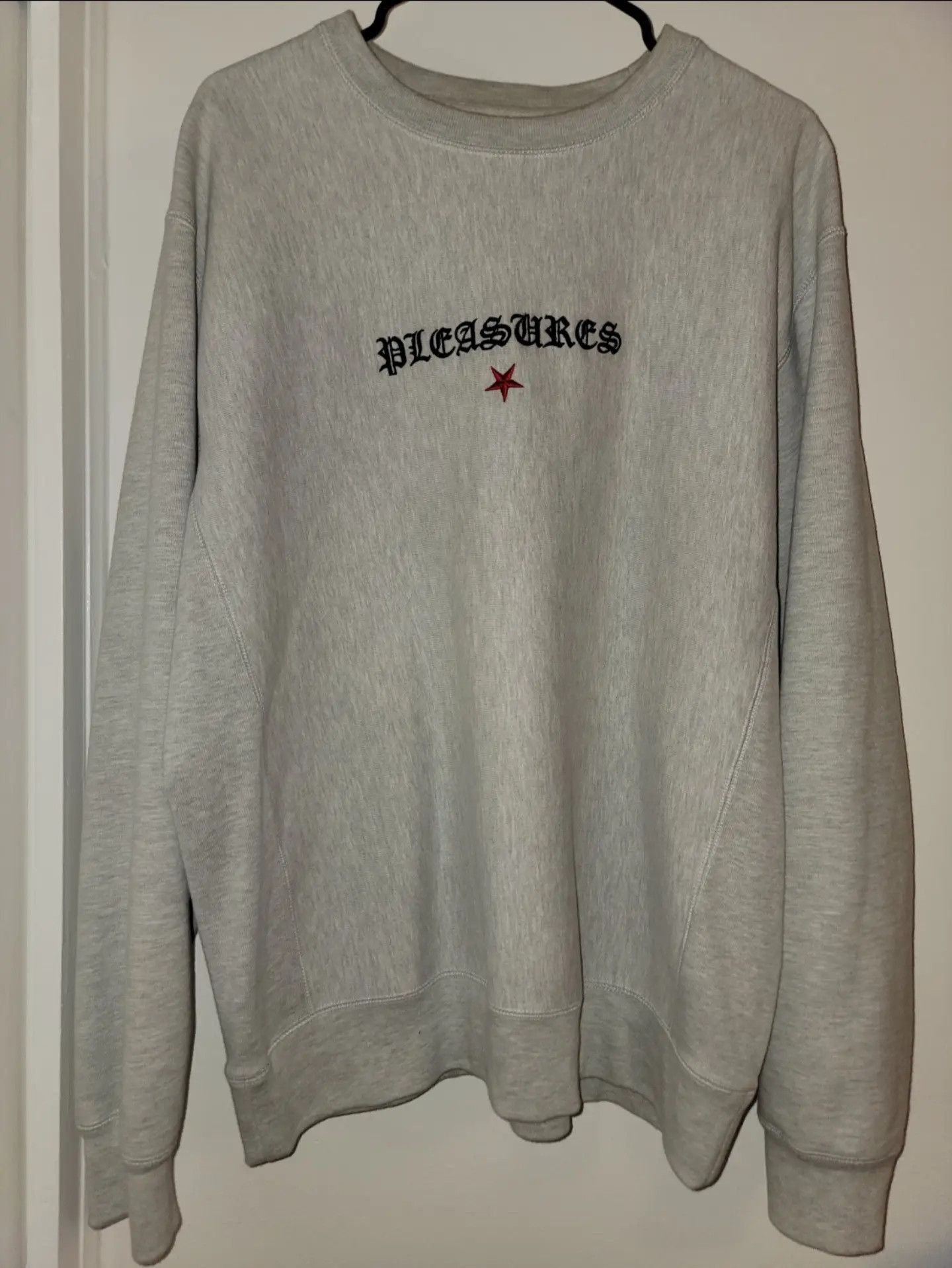 Pleasures Pleasures "Shine Embroidered" Sweatshirt Size Large Size US L / EU 52-54 / 3 - 1 Thumbnail