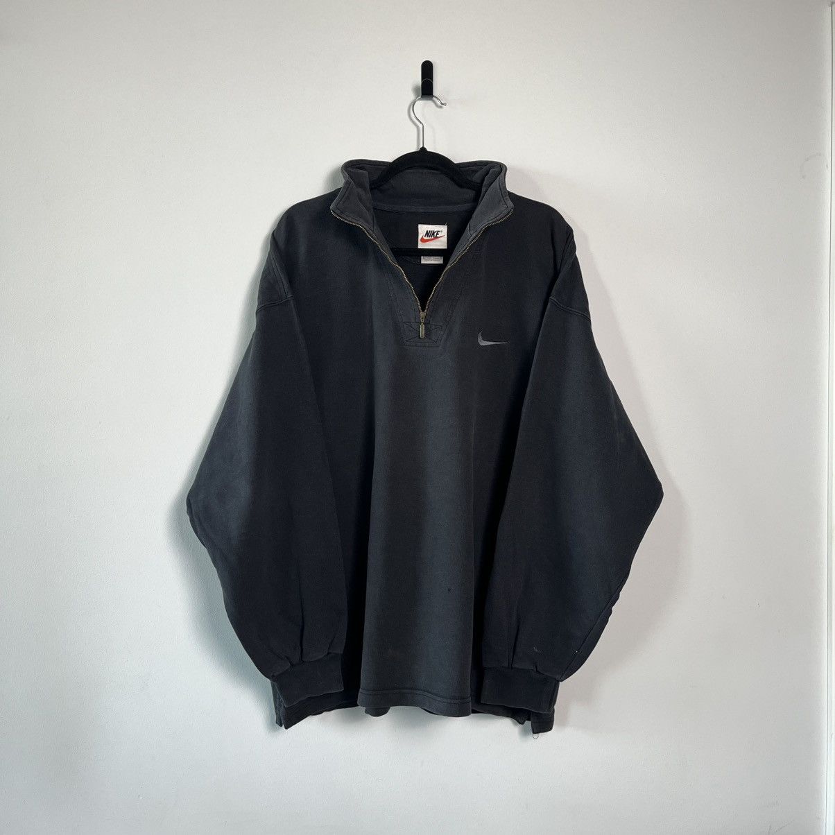 Nike Vintage Nike Quarter Zip Sweatshirt Black Faded XL Swoosh Size US XL / EU 56 / 4 - 2 Thumbnail