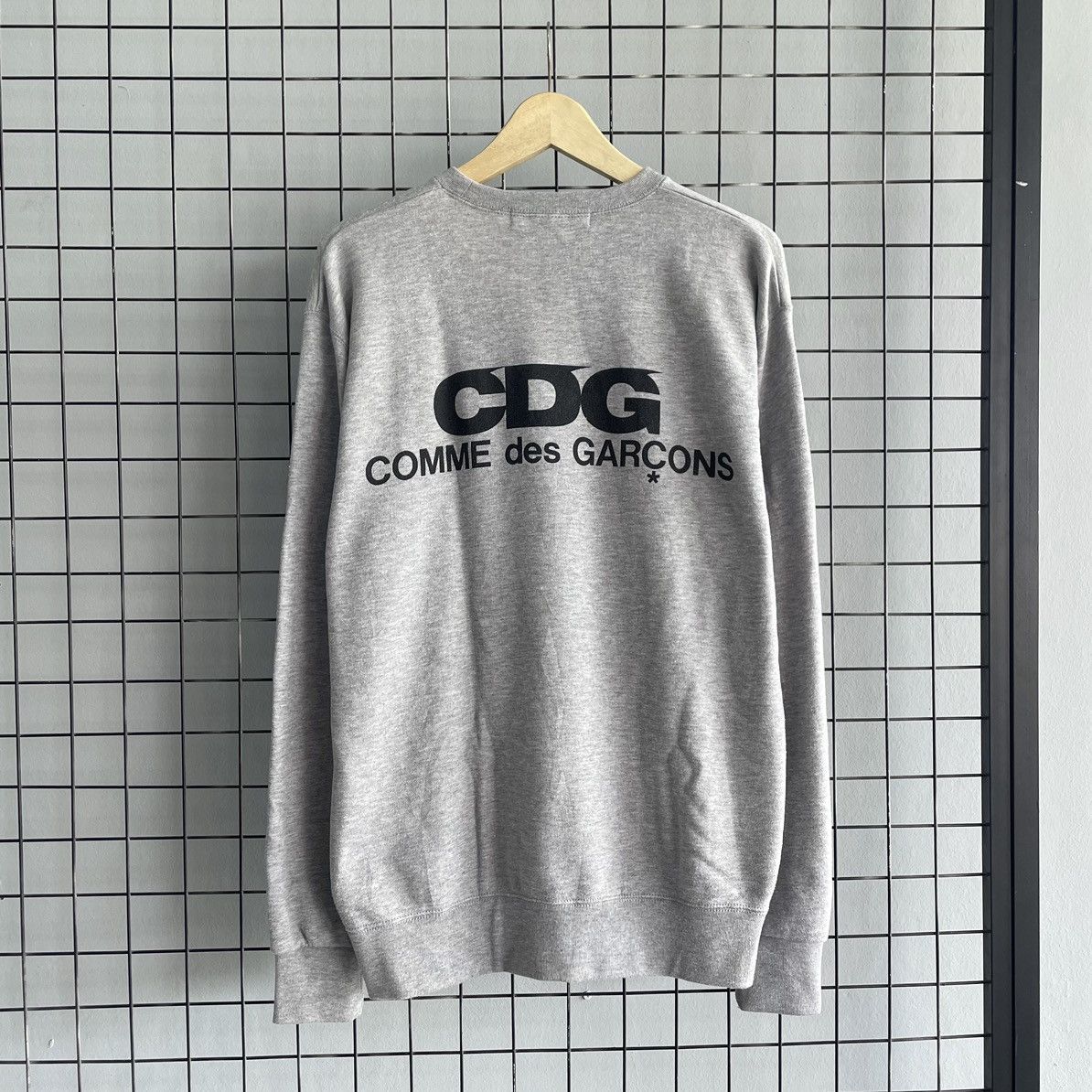 Comme des Garcons COMME des GARCONS Good Design Shop Sweatshirt in Grey Size US L / EU 52-54 / 3 - 1 Thumbnail