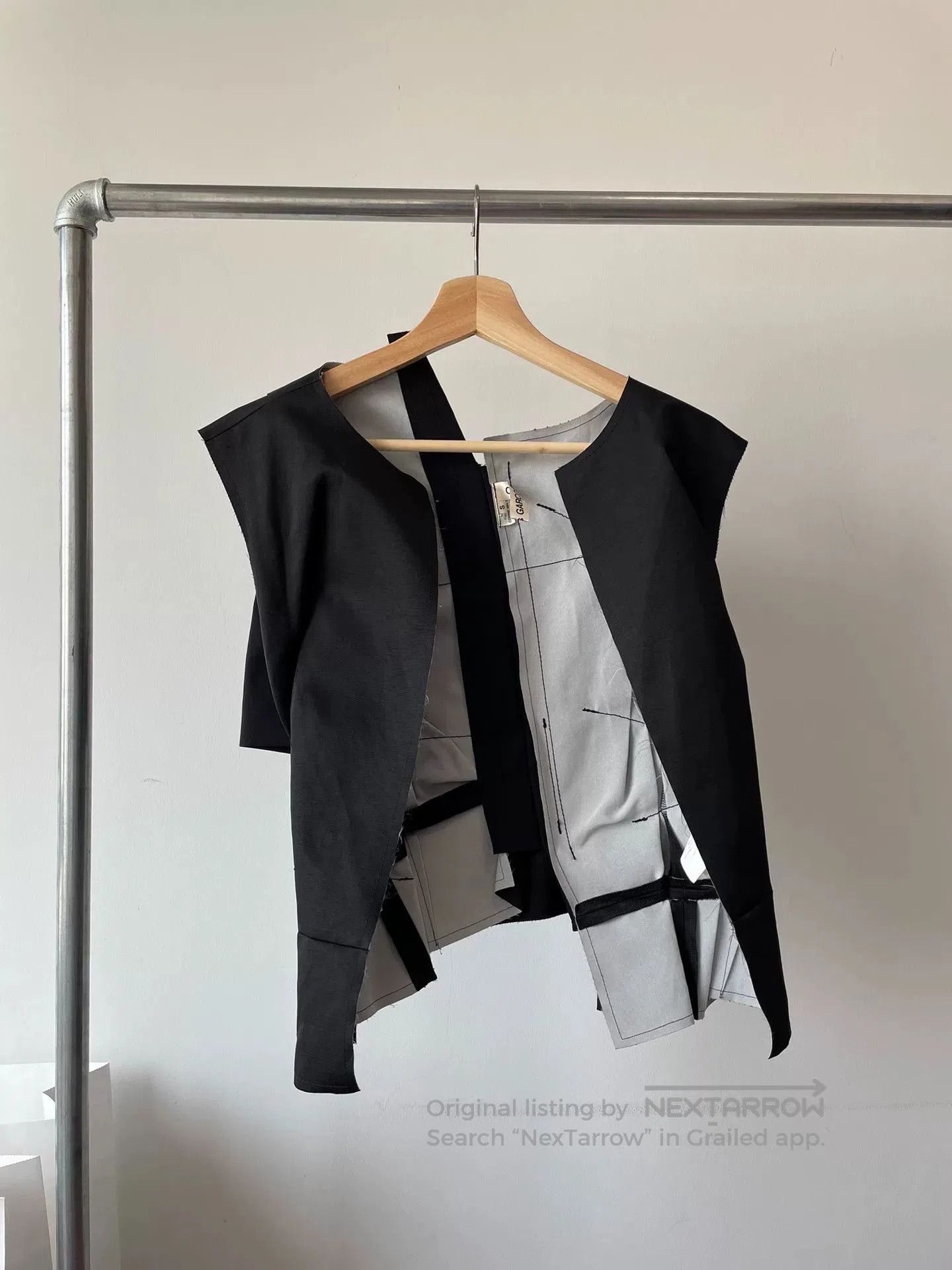 Comme des Garcons Comme des Garçons Runway Pleated Vest. Size US S / EU 44-46 / 1 - 2 Thumbnail