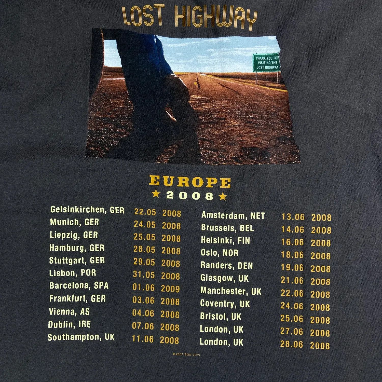Band Tees Mens Vintage T Shirt Bon Jovi 2008 Tour Size XL Size US XL / EU 56 / 4 - 7 Thumbnail