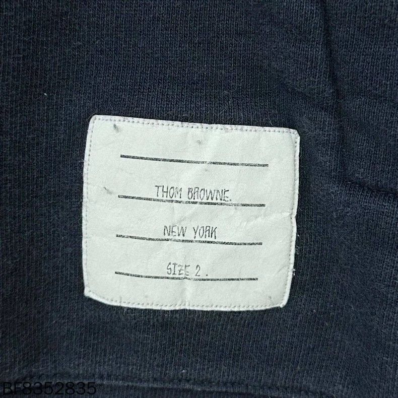 Thom Browne Thom Browne A striped hoodie on the back Size US M / EU 48-50 / 2 - 6 Thumbnail
