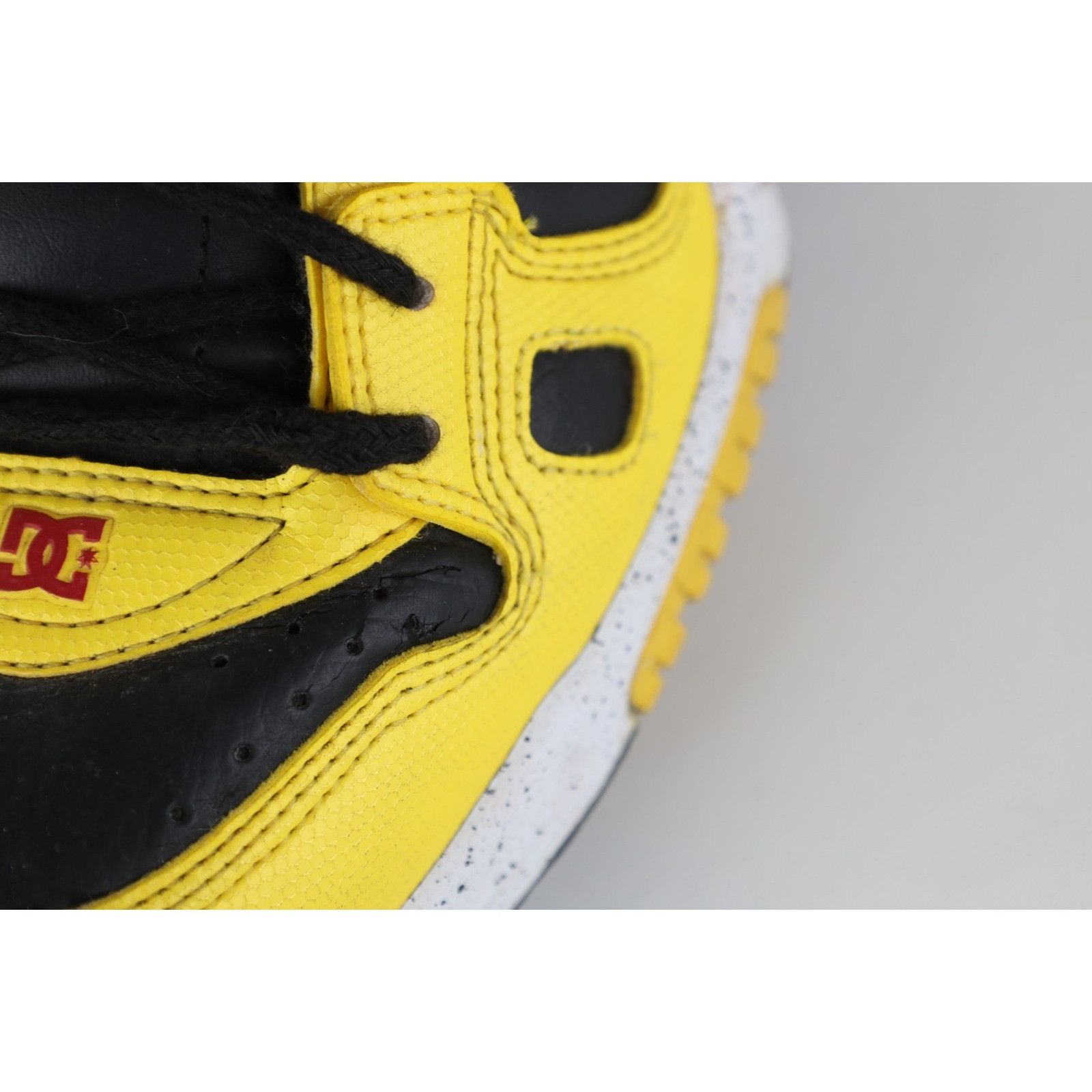 DC Vintage Y2K DC Shoes Skateboarding Aerotech Vented Shoes Size US 11 / EU 44 - 4 Thumbnail