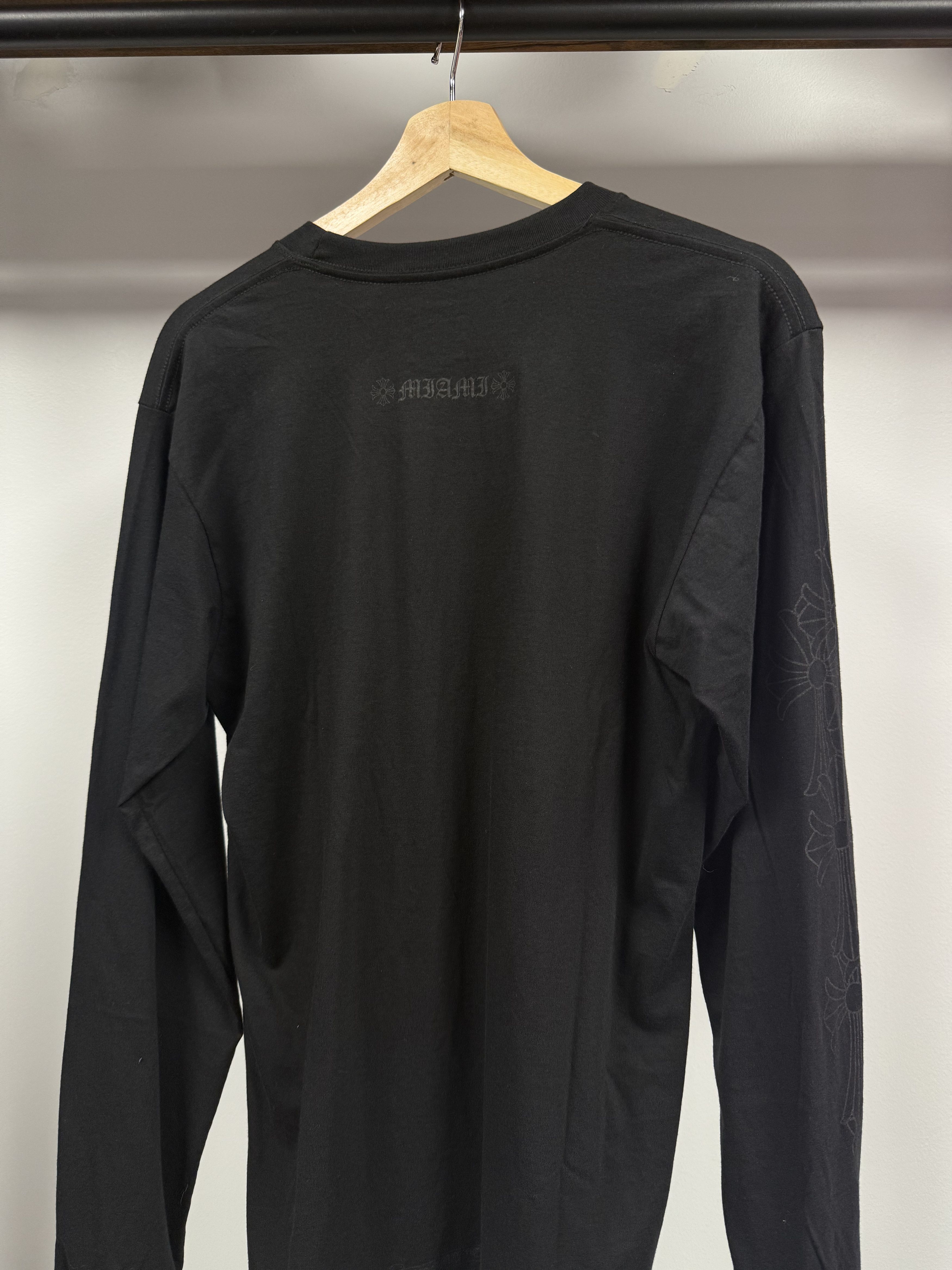 Chrome Hearts Chrome Hearts "Miami" Crosses Black on Black L/S -M Size US M / EU 48-50 / 2 - 5 Thumbnail