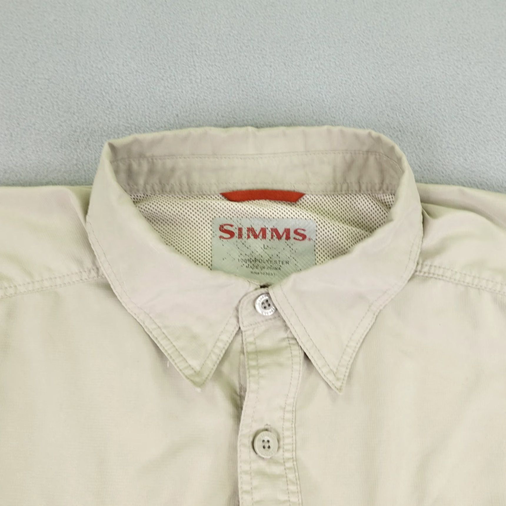 Vintage SIMMS Shirt Mens Large Khaki Beige Tan Fishing Button-Up Outdoor Vented Camping Size US L / EU 52-54 / 3 - 2 Thumbnail