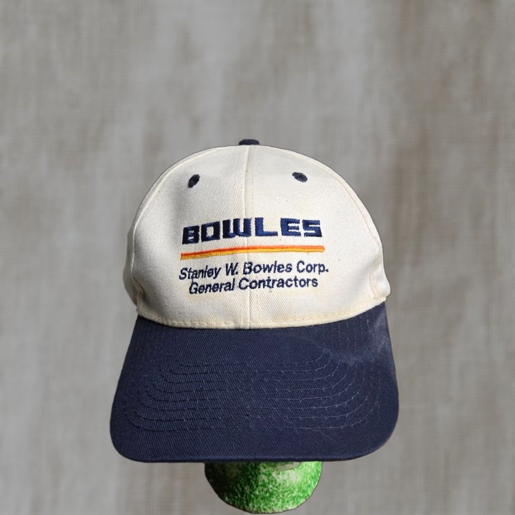 Vintage VINTAGE Hat Bowles Stanley General Contractors Snapback Cap Adults One Size White Polyester Knit Adjustable Cap Men Size ONE SIZE - 1 Thumbnail