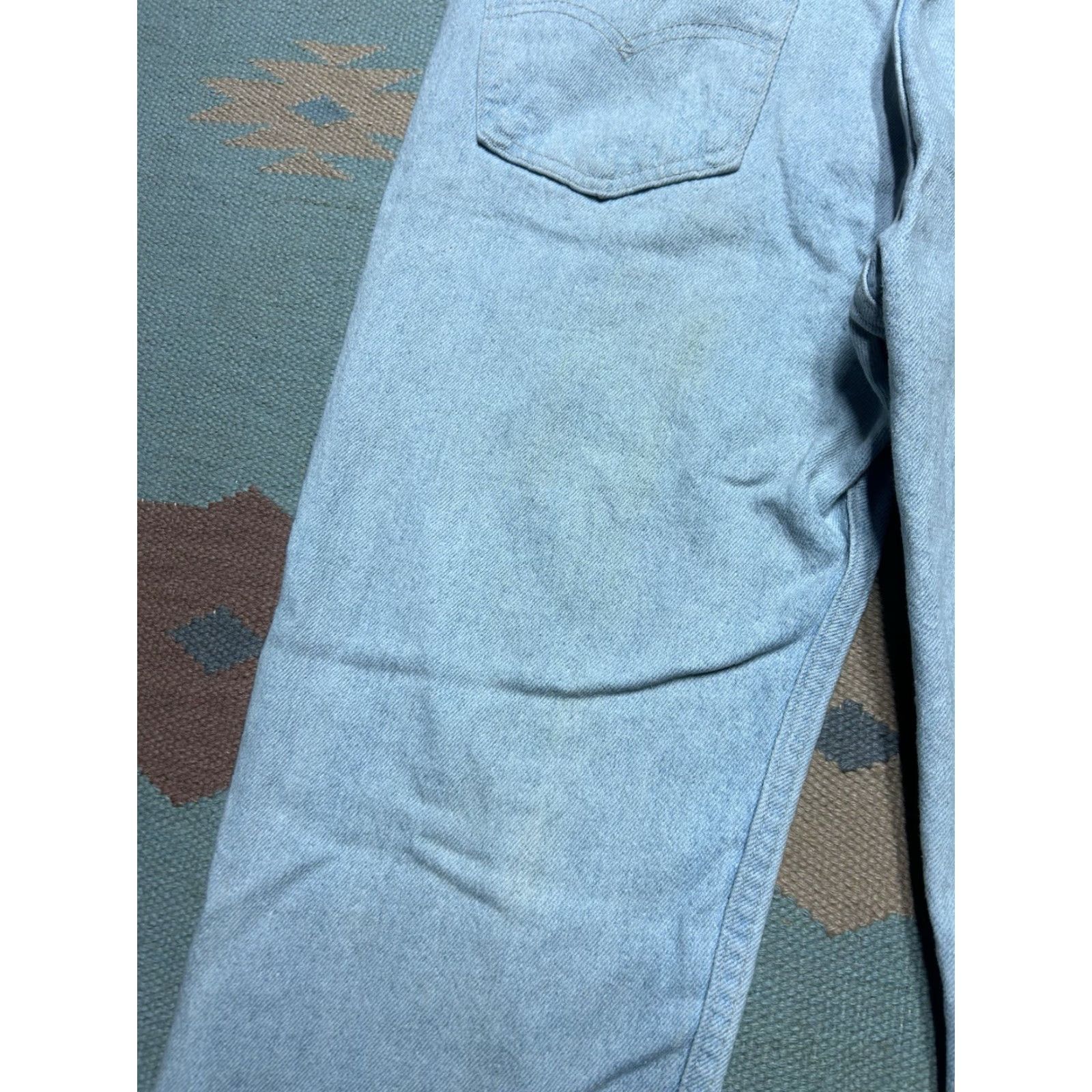Levi's VINTAGE Levi’s 505 Jeans Main Selling Point Denim Straight Leg Men 34 Regular 32 Inseam Light Wash USA 80s Mens Jeans Size US 34 / EU 50 - 3 Thumbnail