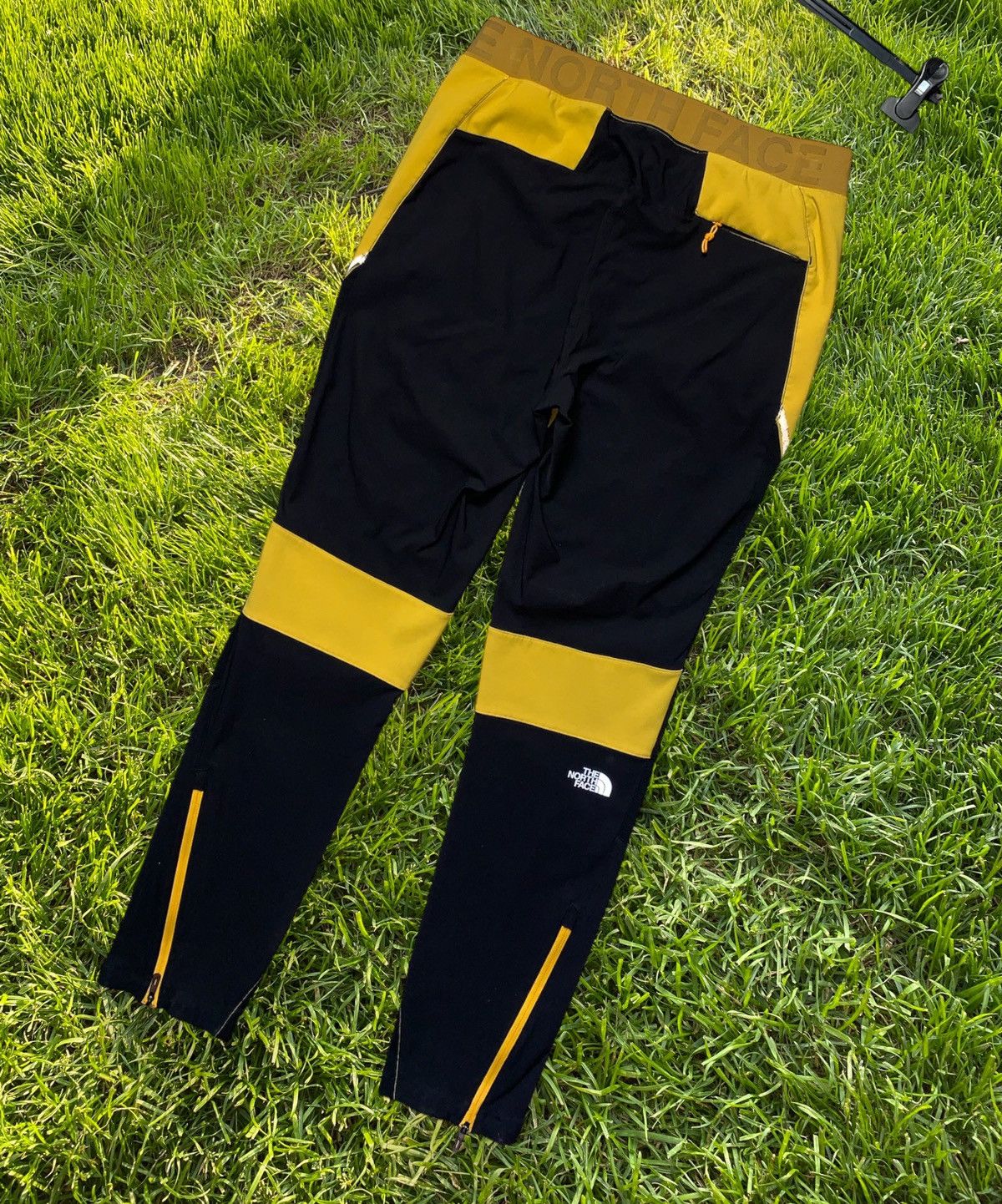 image of The North Face Pants Outdoor Size M Yellow in Black, Men's