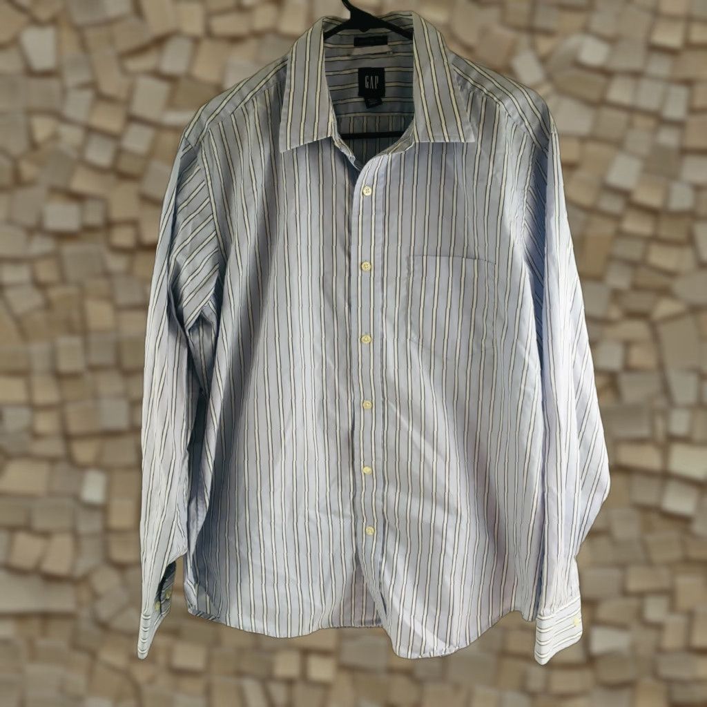 Gap Gap Shirt Men’s Size Large 16-16.5 Blue Classic Button Up Striped Long Sleeve Size US L / EU 52-54 / 3 - 1 Thumbnail